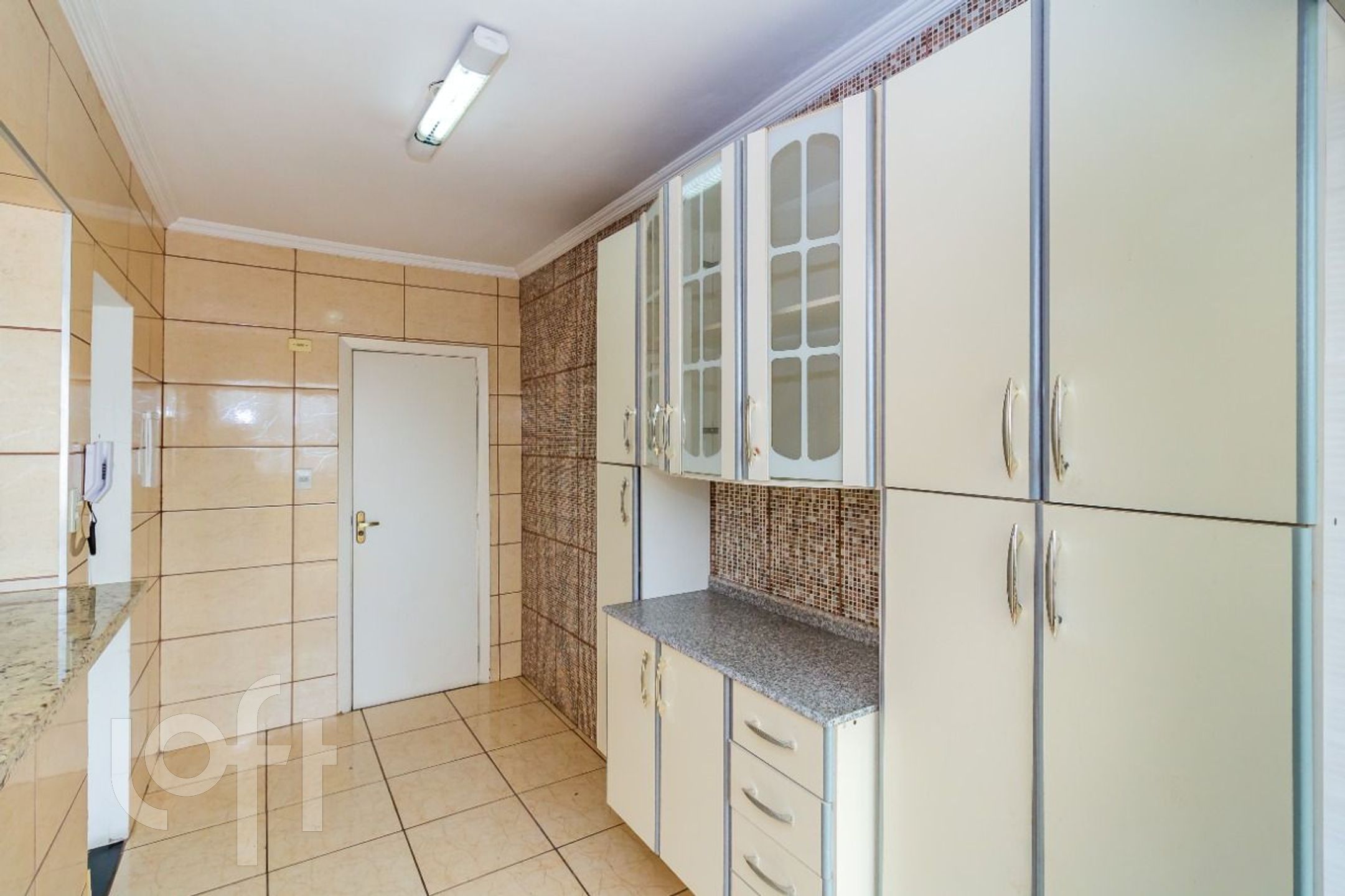 Apartamento à venda com 2 quartos, 80m² - Foto 9