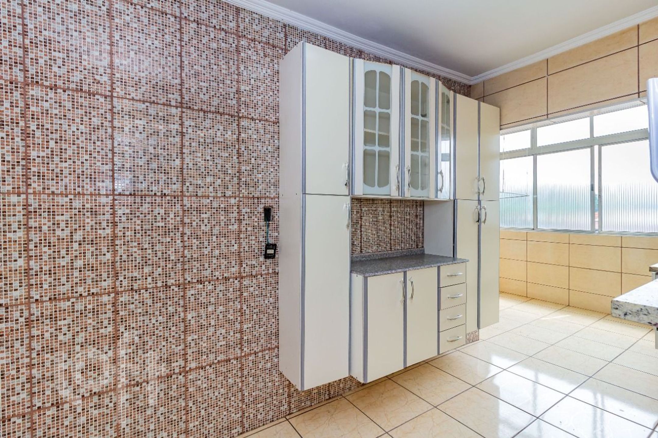 Apartamento à venda com 2 quartos, 80m² - Foto 8