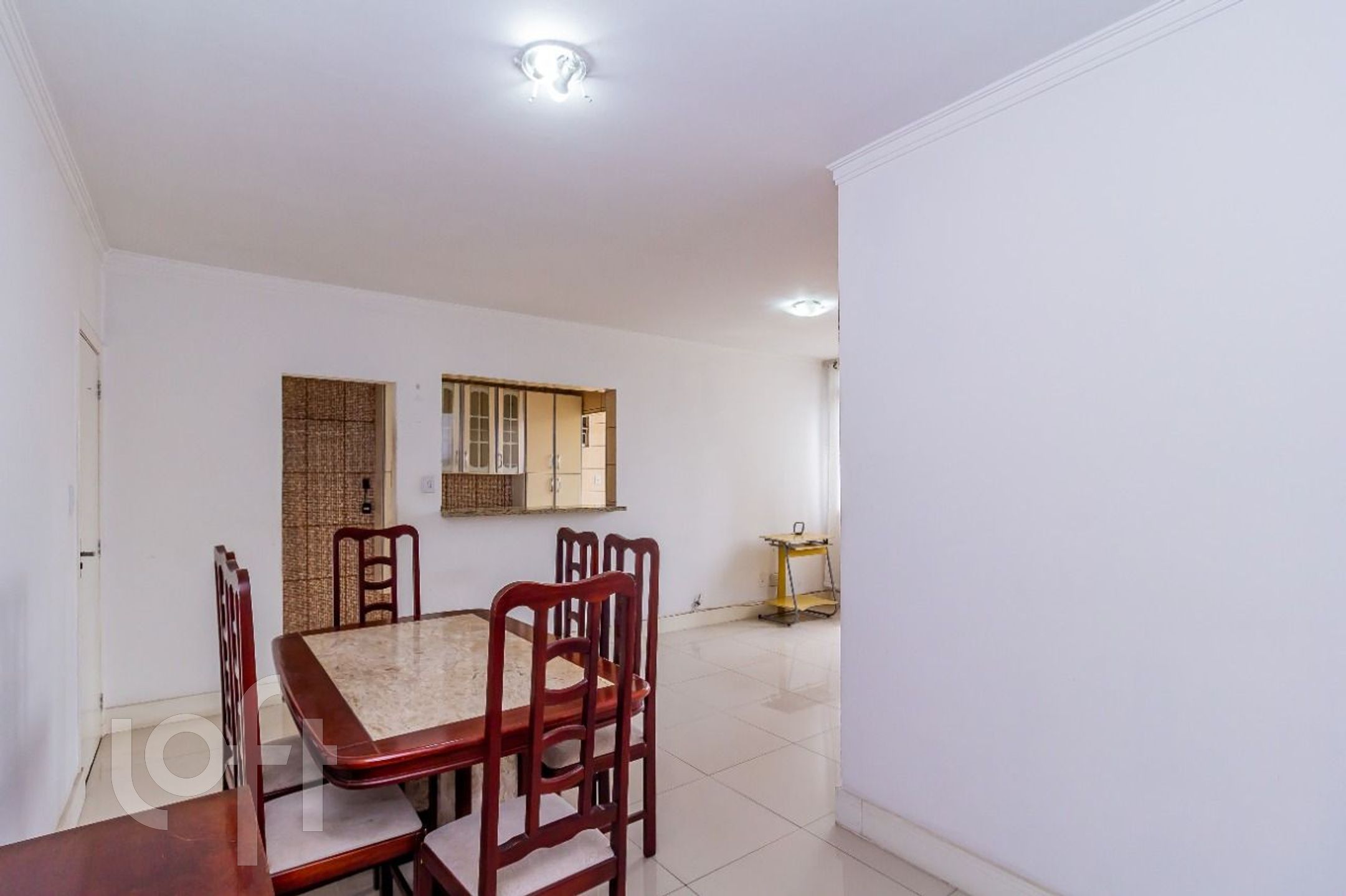 Apartamento à venda com 2 quartos, 80m² - Foto 5