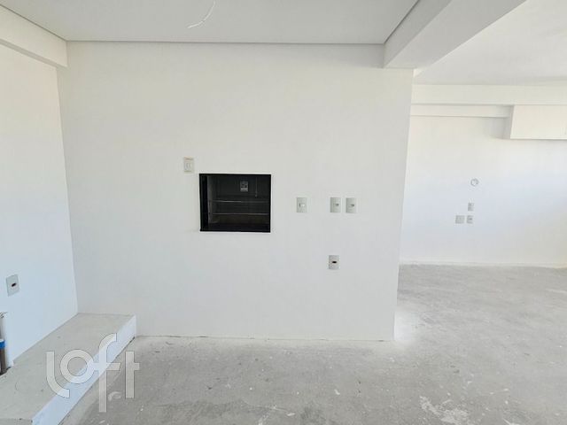 Apartamento com 41m², 1 dormitório, 2 vagas, Auxiliadora em Porto Alegre
