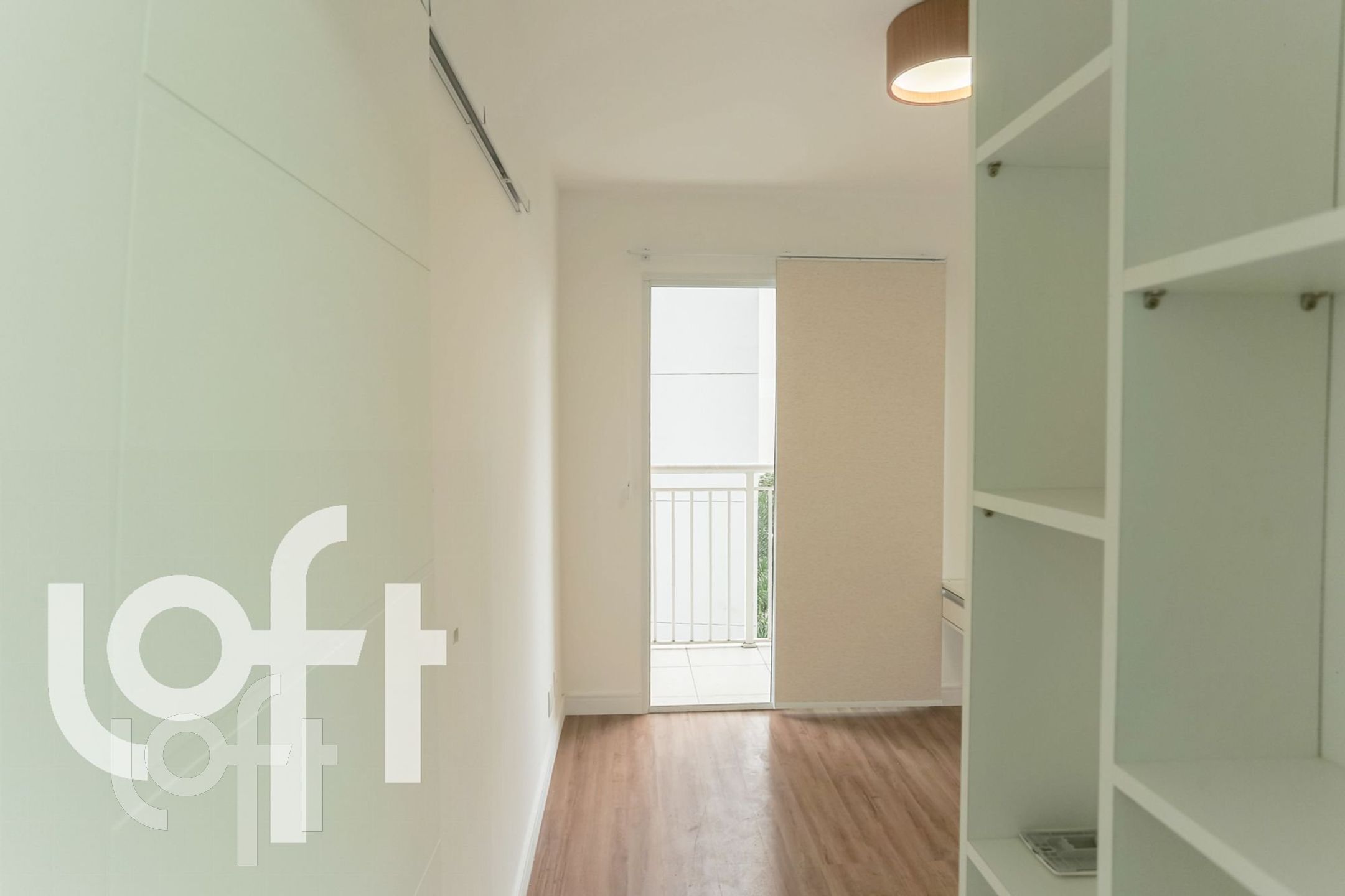 Apartamento à venda com 1 quarto, 37m² - Foto 4