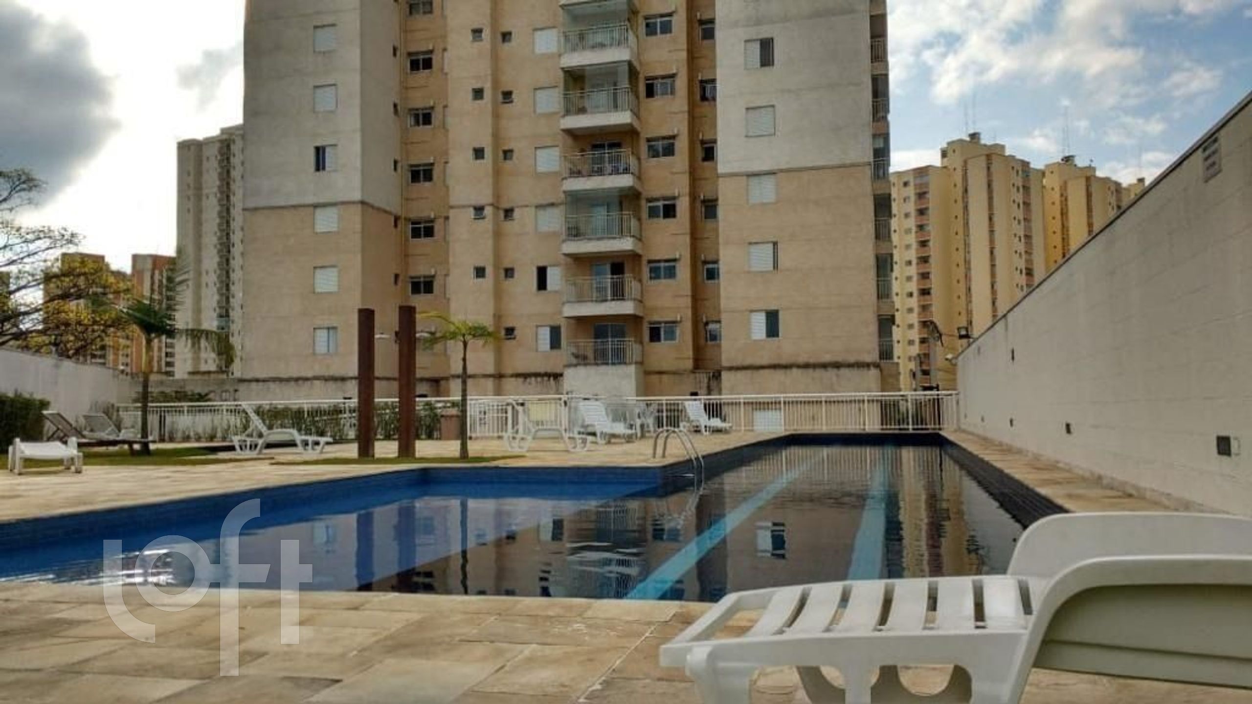 Apartamento à venda com 2 quartos, 62m² - Foto 15