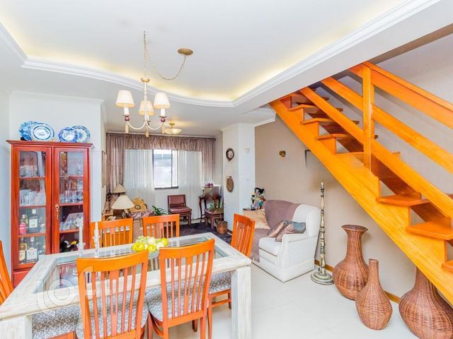 Apartamento com 212m², 3 dormitórios, 1 suíte, 2 vagas, Boa Vista em Porto Alegre