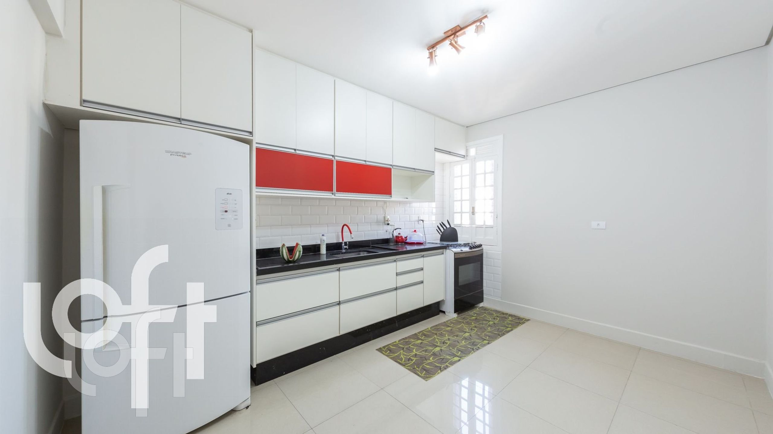 Apartamento à venda com 3 quartos, 150m² - Foto 19