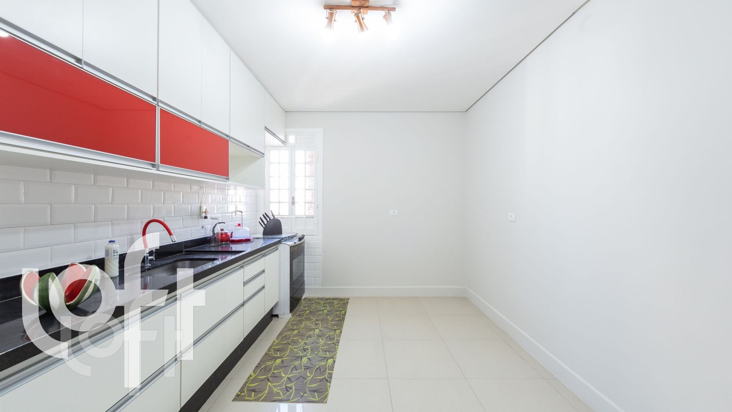 Apartamento à venda com 3 quartos, 150m² - Foto 18