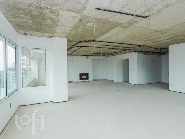 Apartamento com 257m², 3 dormitórios, 3 suítes, Bela Vista em Porto Alegre