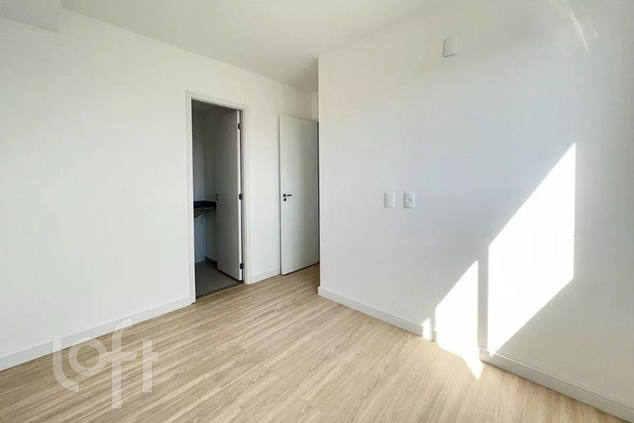 Apartamento à venda com 2 quartos, 47m² - Foto 27