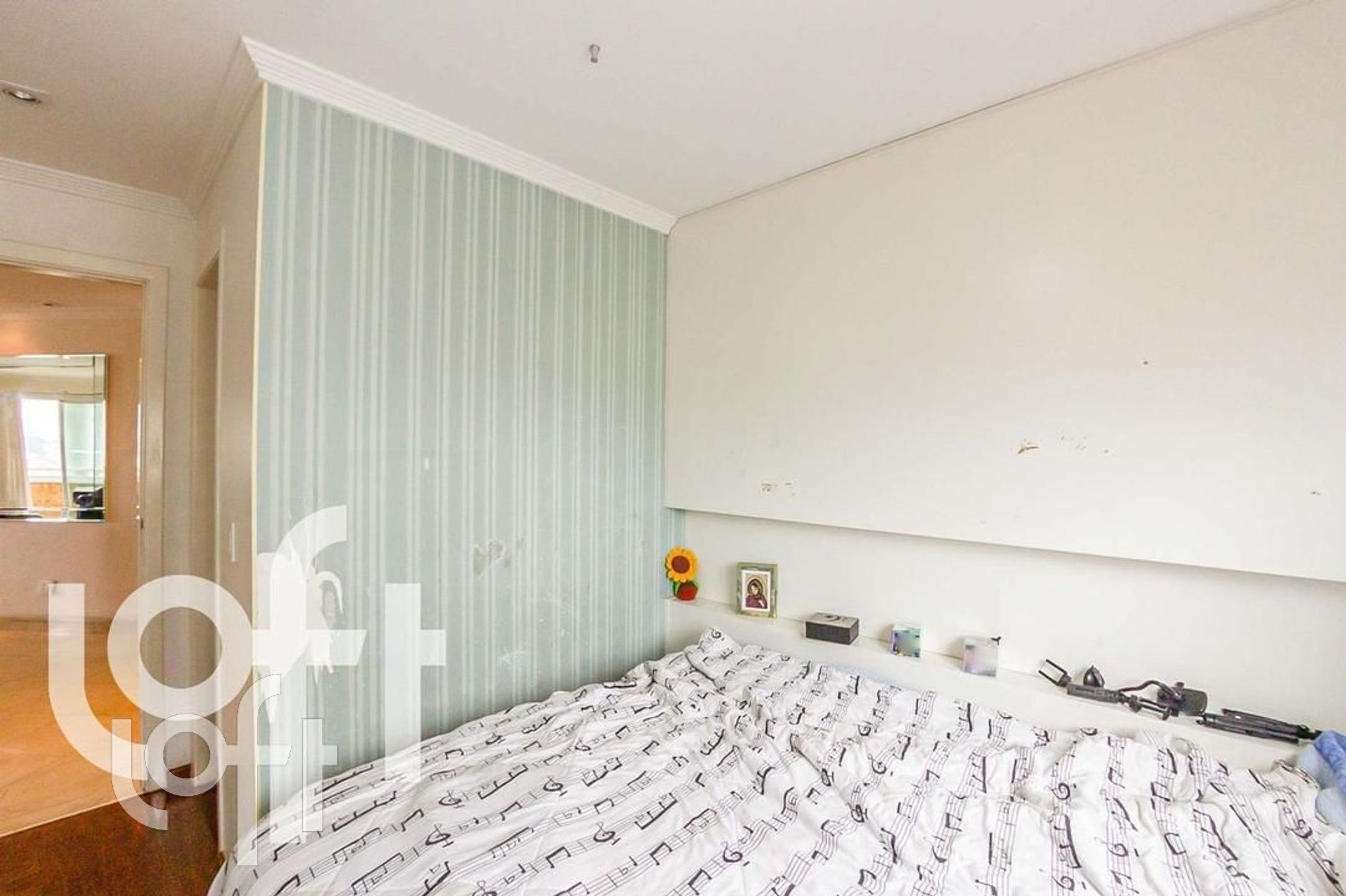 Apartamento à venda com 3 quartos, 240m² - Foto 11