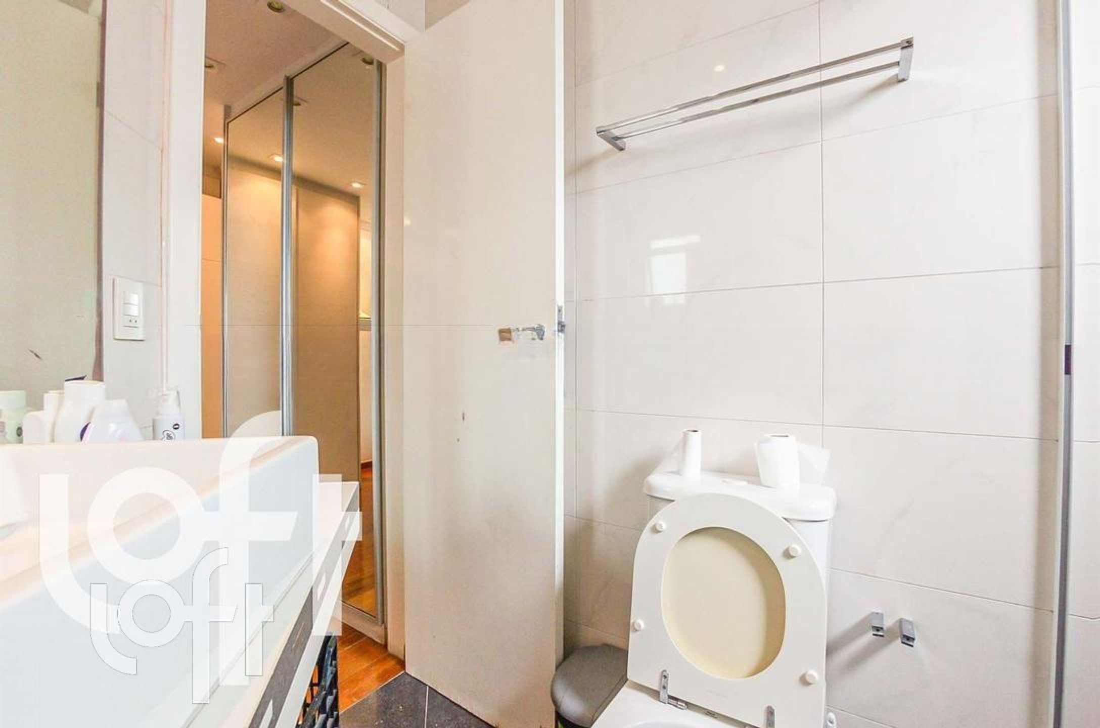 Apartamento à venda com 3 quartos, 240m² - Foto 50