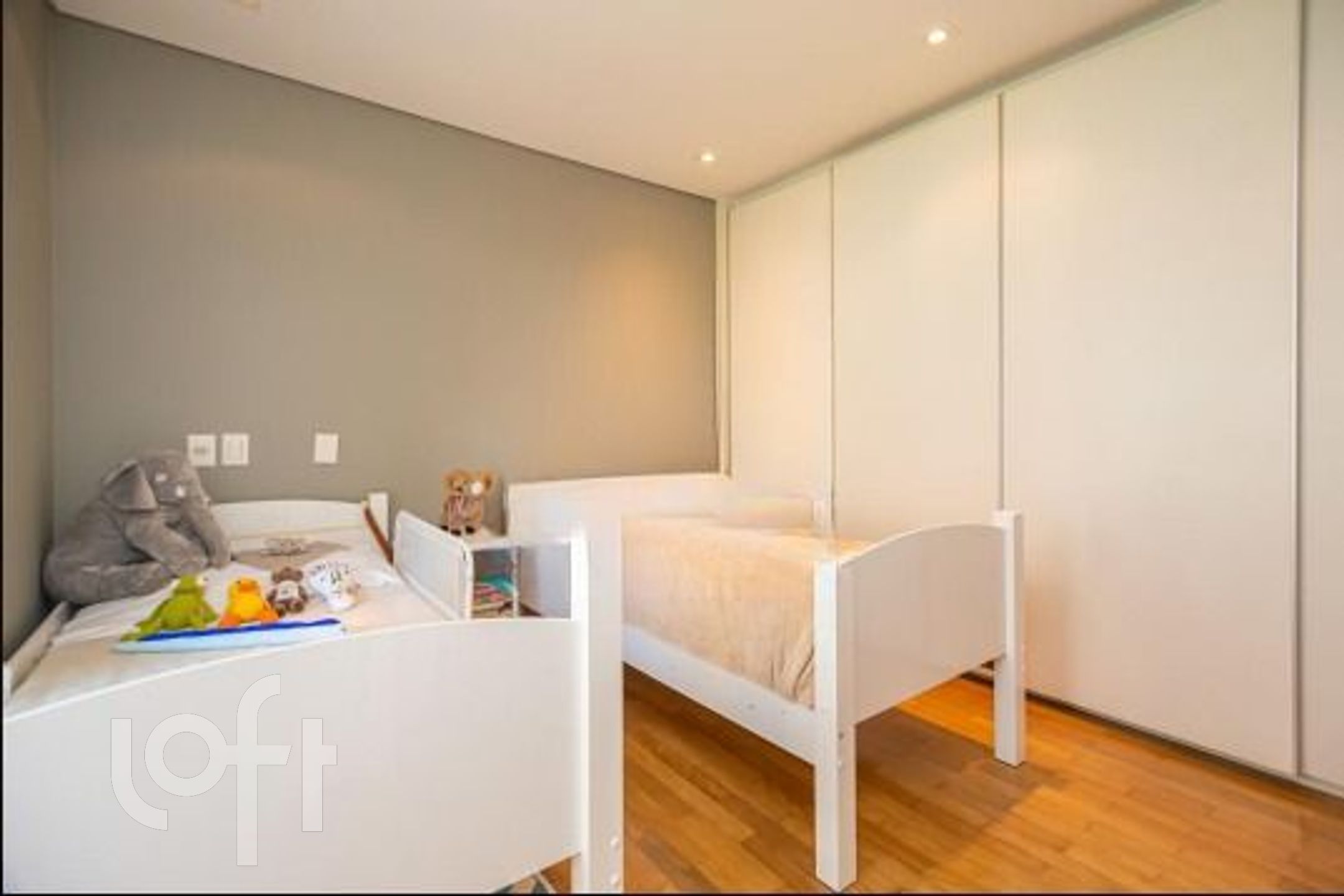 Apartamento à venda com 2 quartos, 134m² - Foto 25