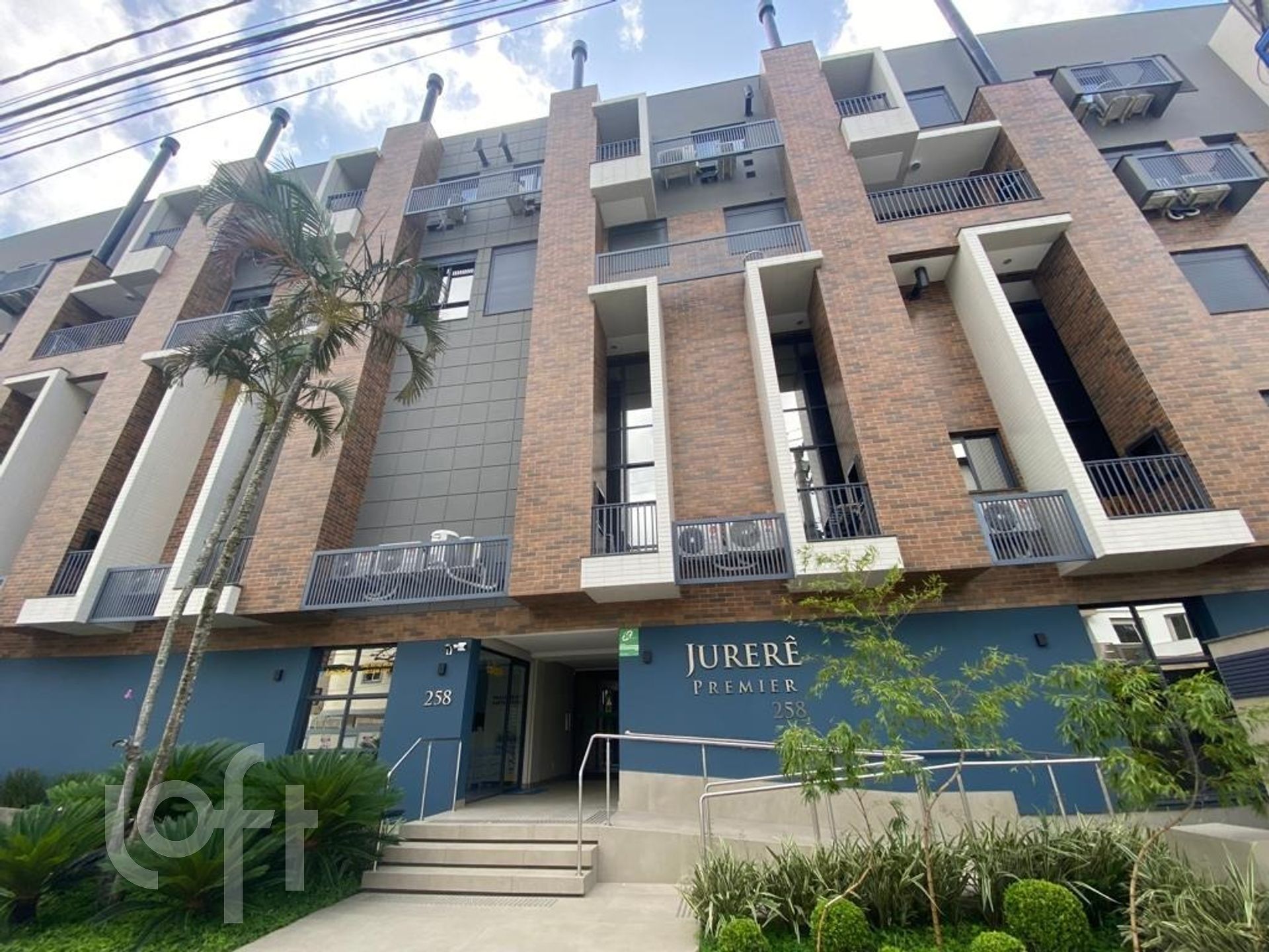 VENDA &#8211; Apartamento de 2 quartos no bairro Jurere Leste, Florianópolis &#8211; PUefv3a