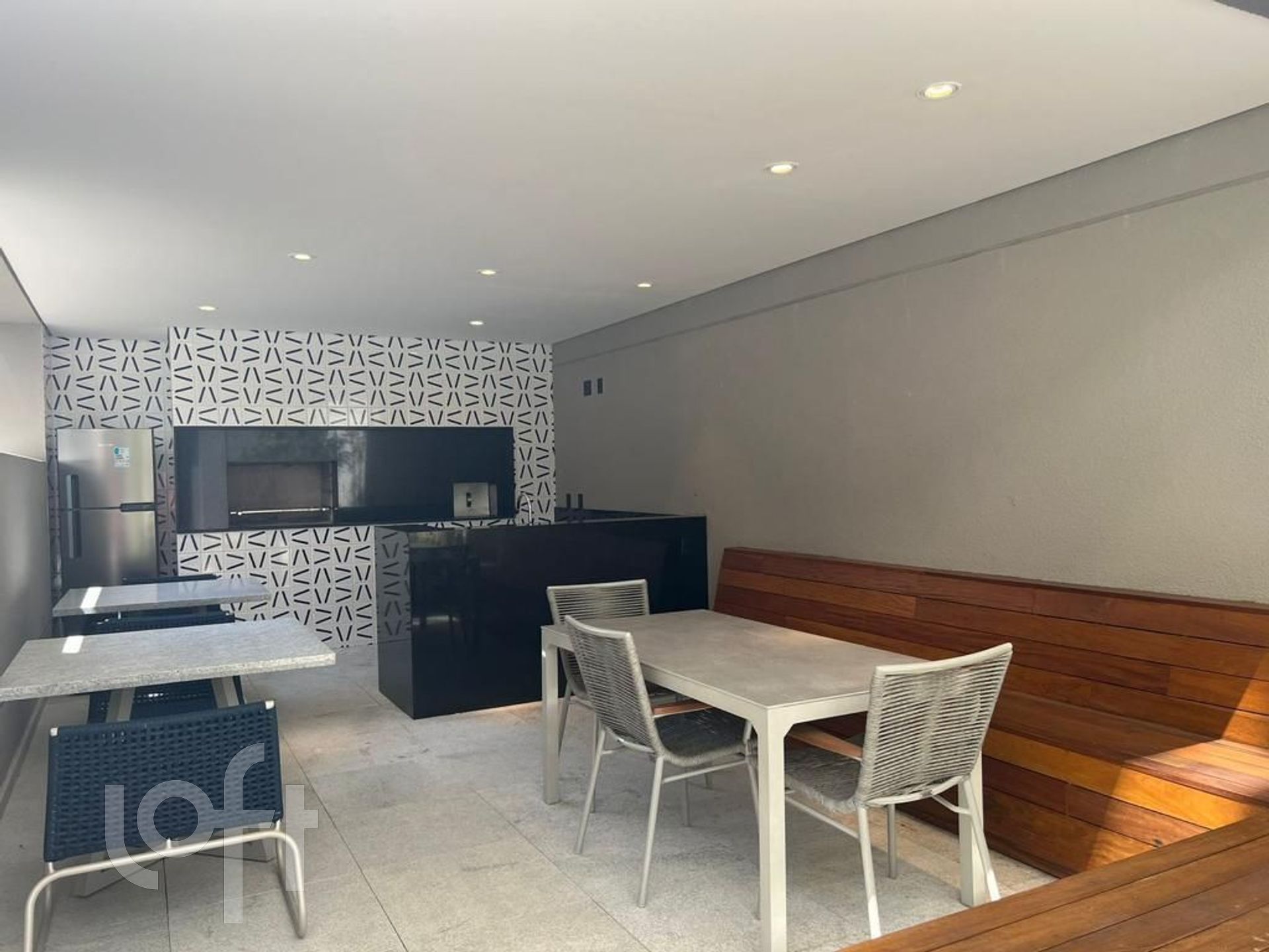 Apartamento à venda com 3 quartos, 77m² - Foto 24