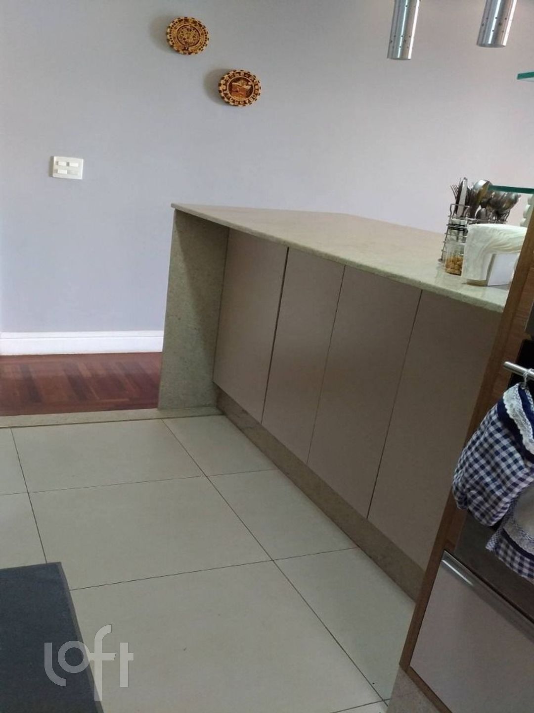 Apartamento à venda com 2 quartos, 72m² - Foto 4