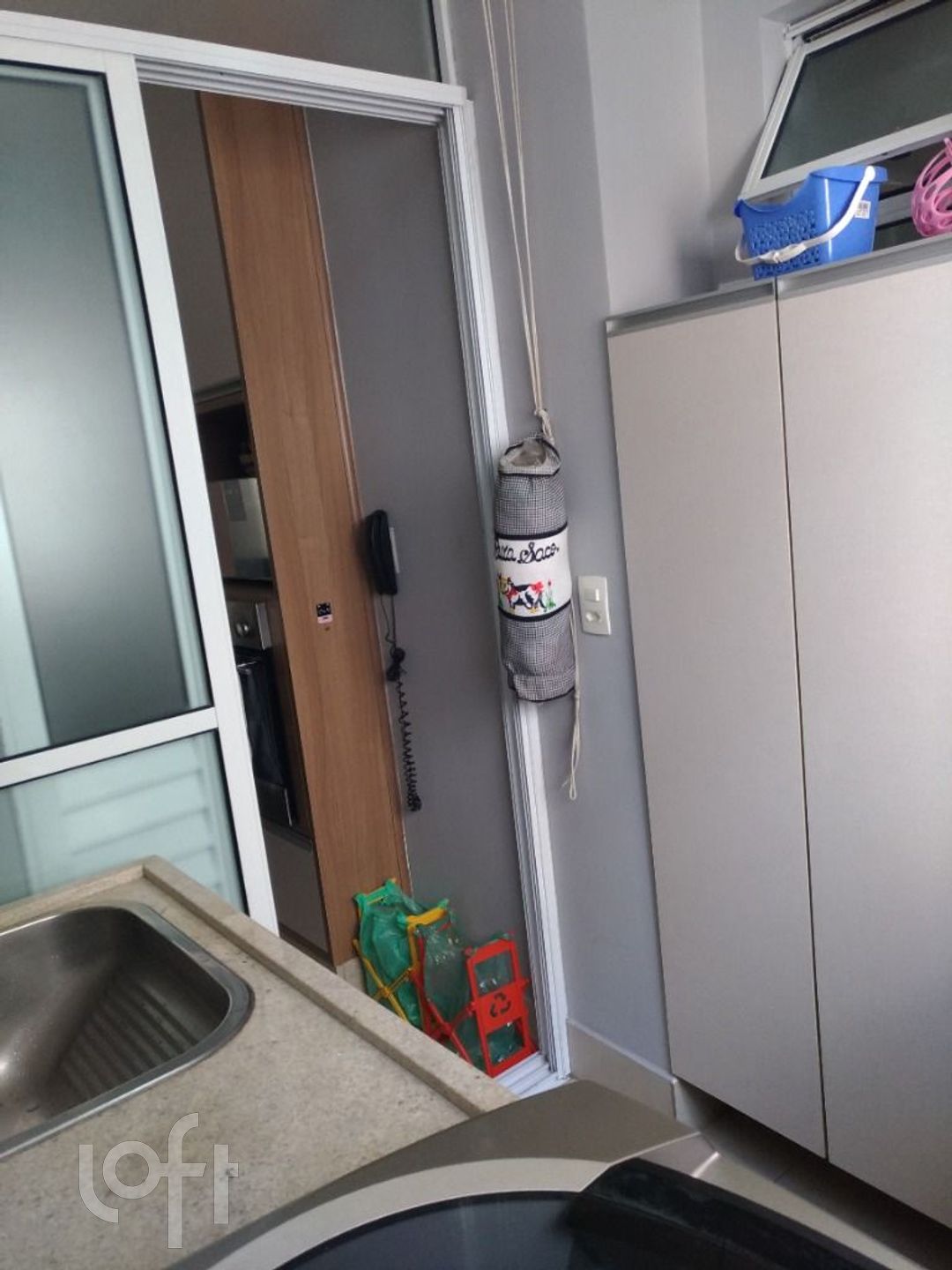 Apartamento à venda com 2 quartos, 72m² - Foto 28