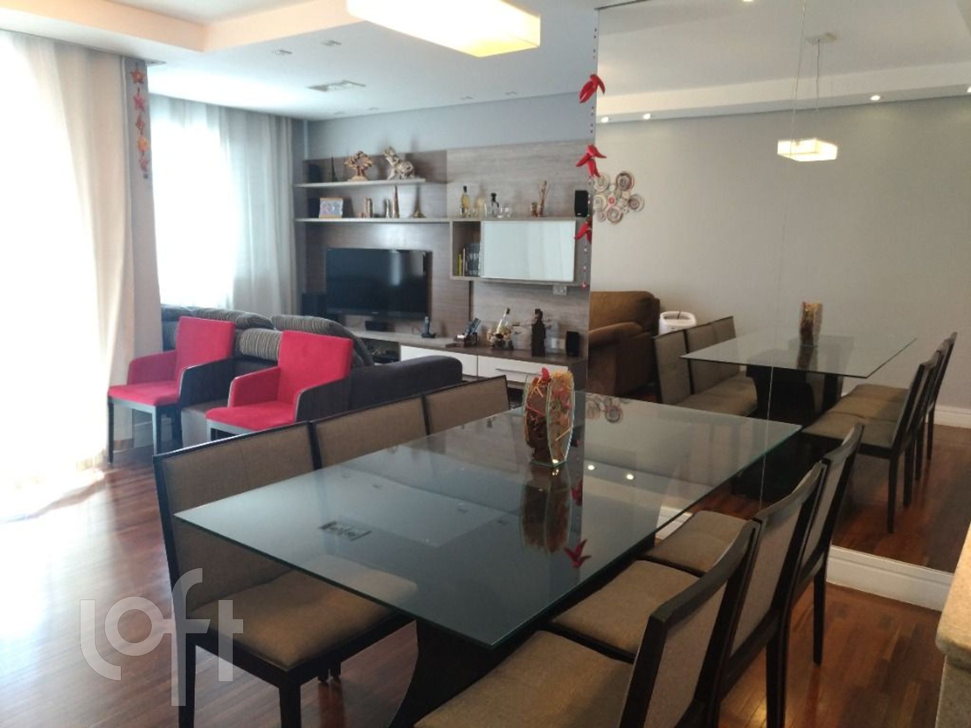 Apartamento à venda com 2 quartos, 72m² - Foto 1