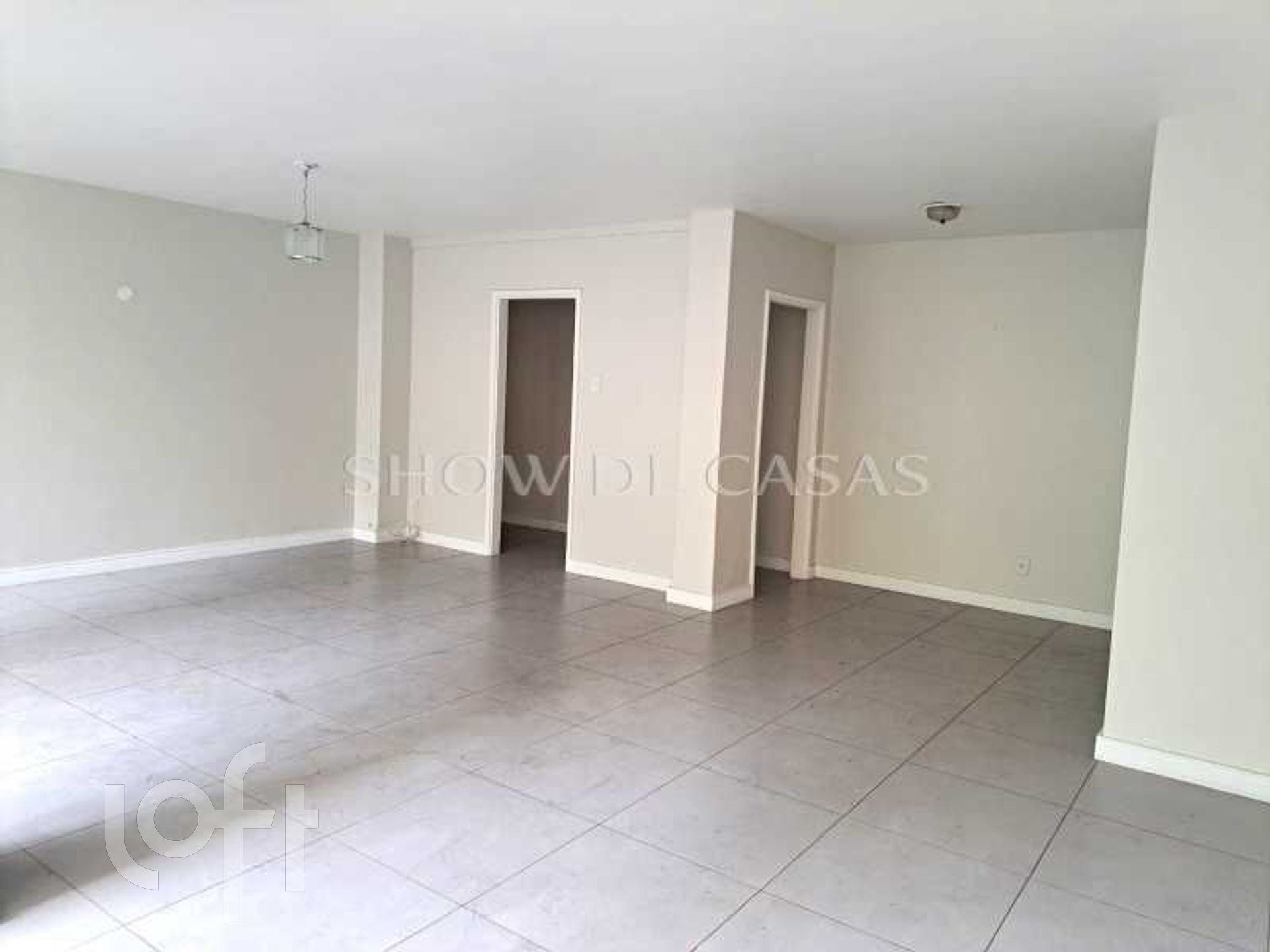 Apartamento à venda com 2 quartos, 150m² - Foto 4