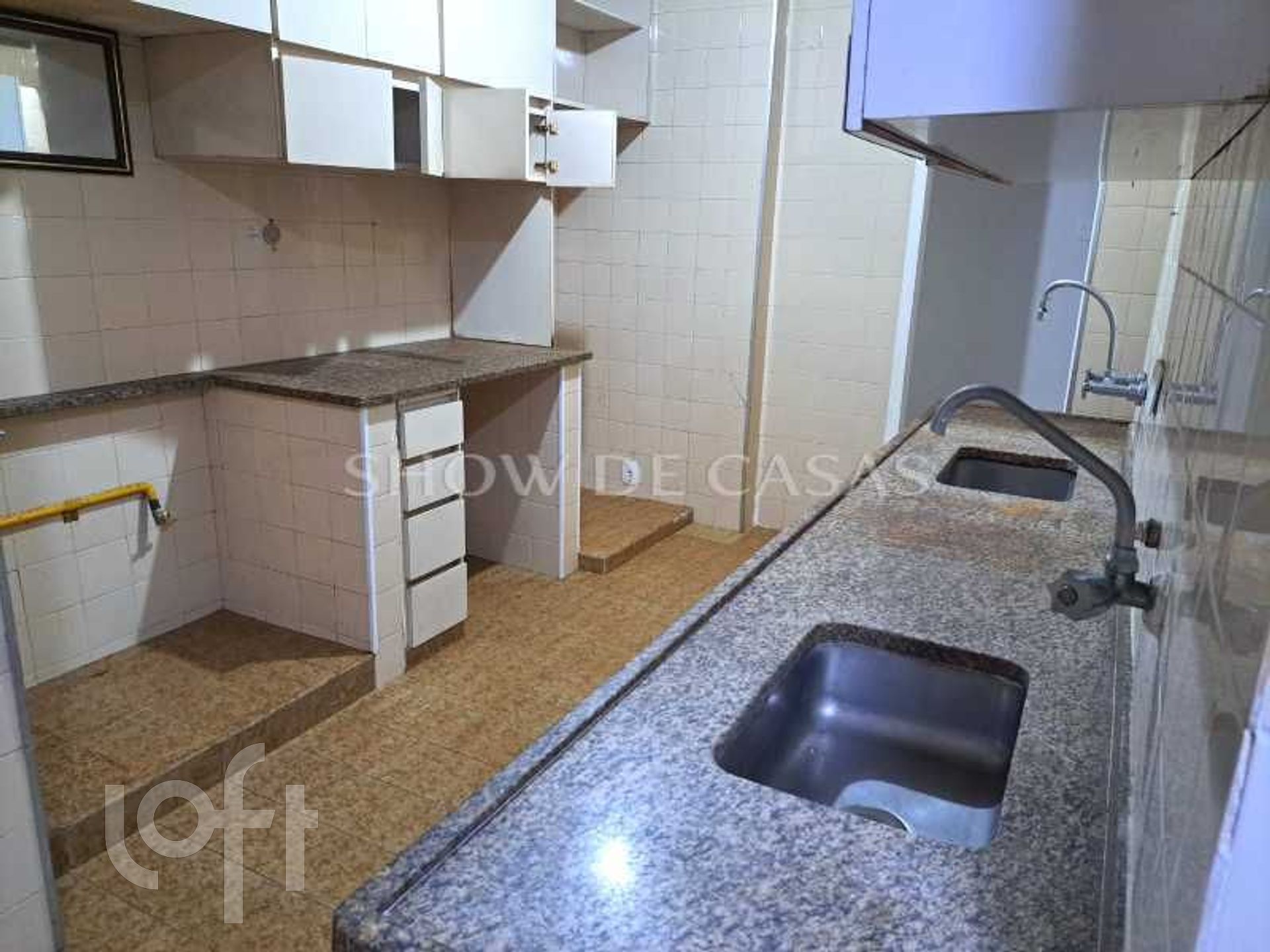 Apartamento à venda com 2 quartos, 150m² - Foto 20