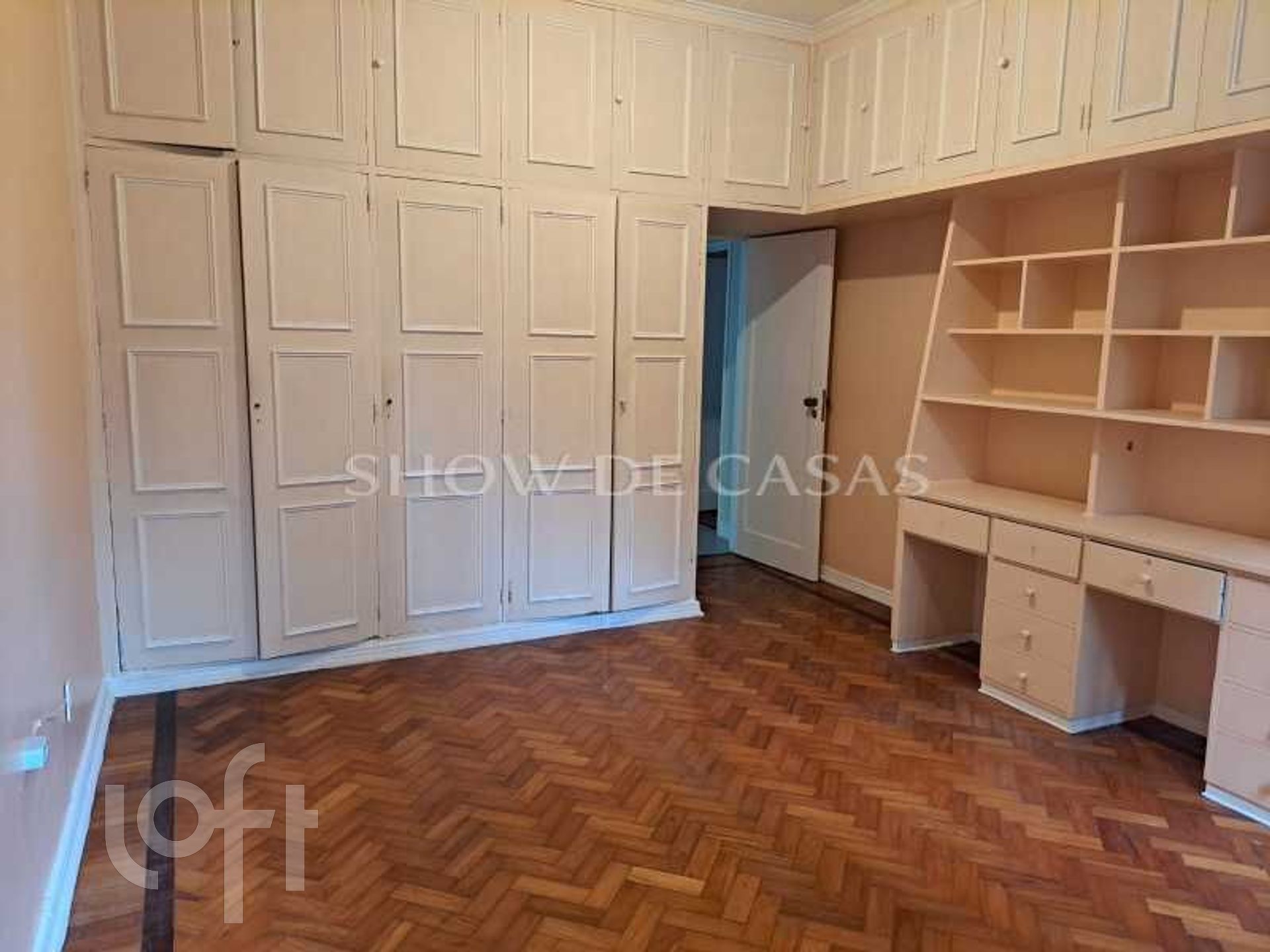 Apartamento à venda com 2 quartos, 150m² - Foto 7