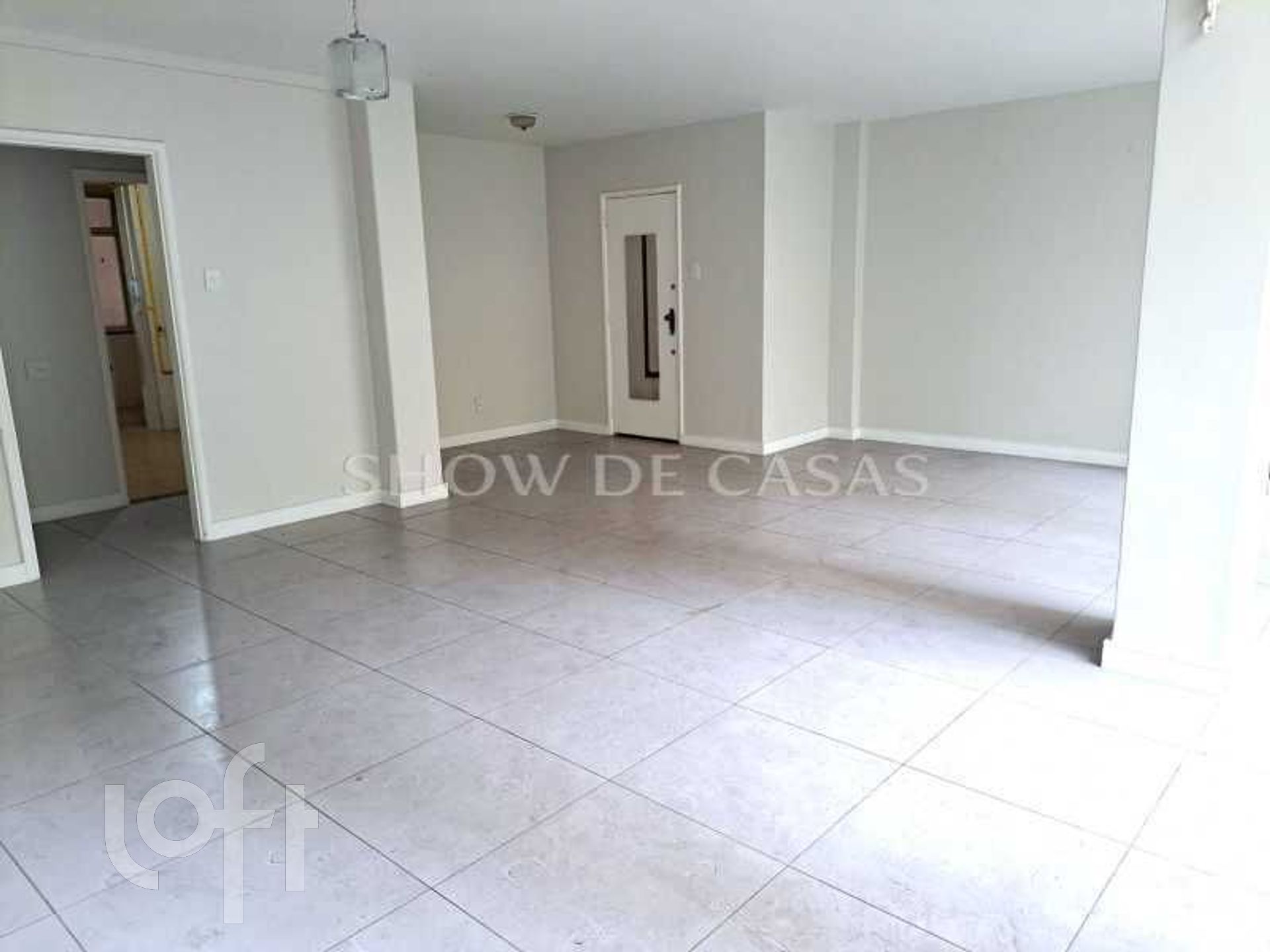 Apartamento à venda com 2 quartos, 150m² - Foto 3