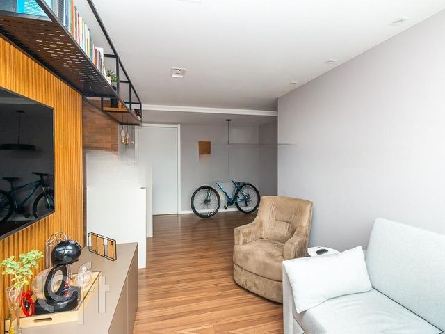 Apartamento com 61m², 2 dormitórios, 1 suíte, 2 vagas, Cidade Baixa em Porto Alegre