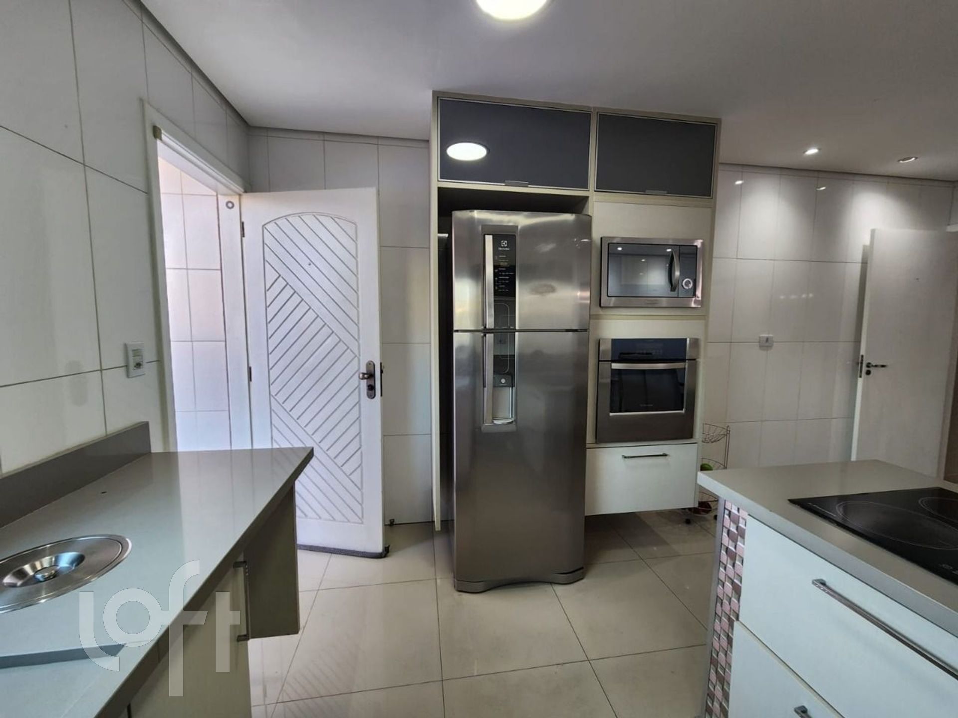 Casa à venda com 3 quartos, 121m² - Foto 18