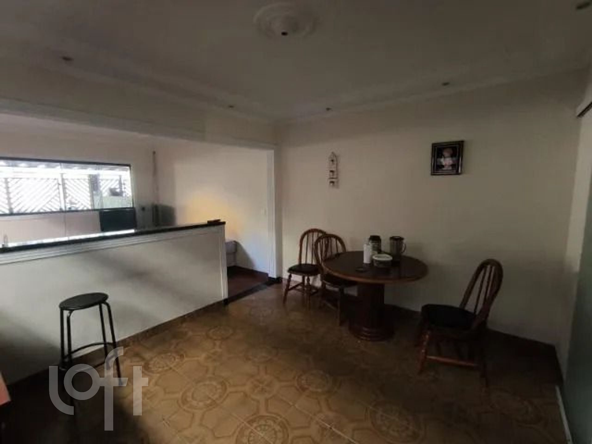 Casa à venda com 3 quartos, 255m² - Foto 2