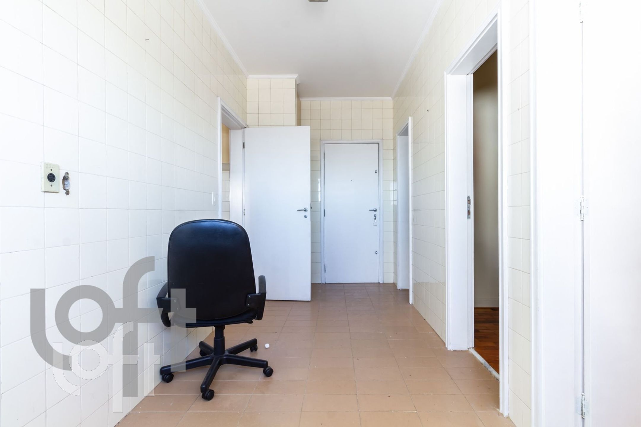 Apartamento à venda com 4 quartos, 260m² - Foto 35