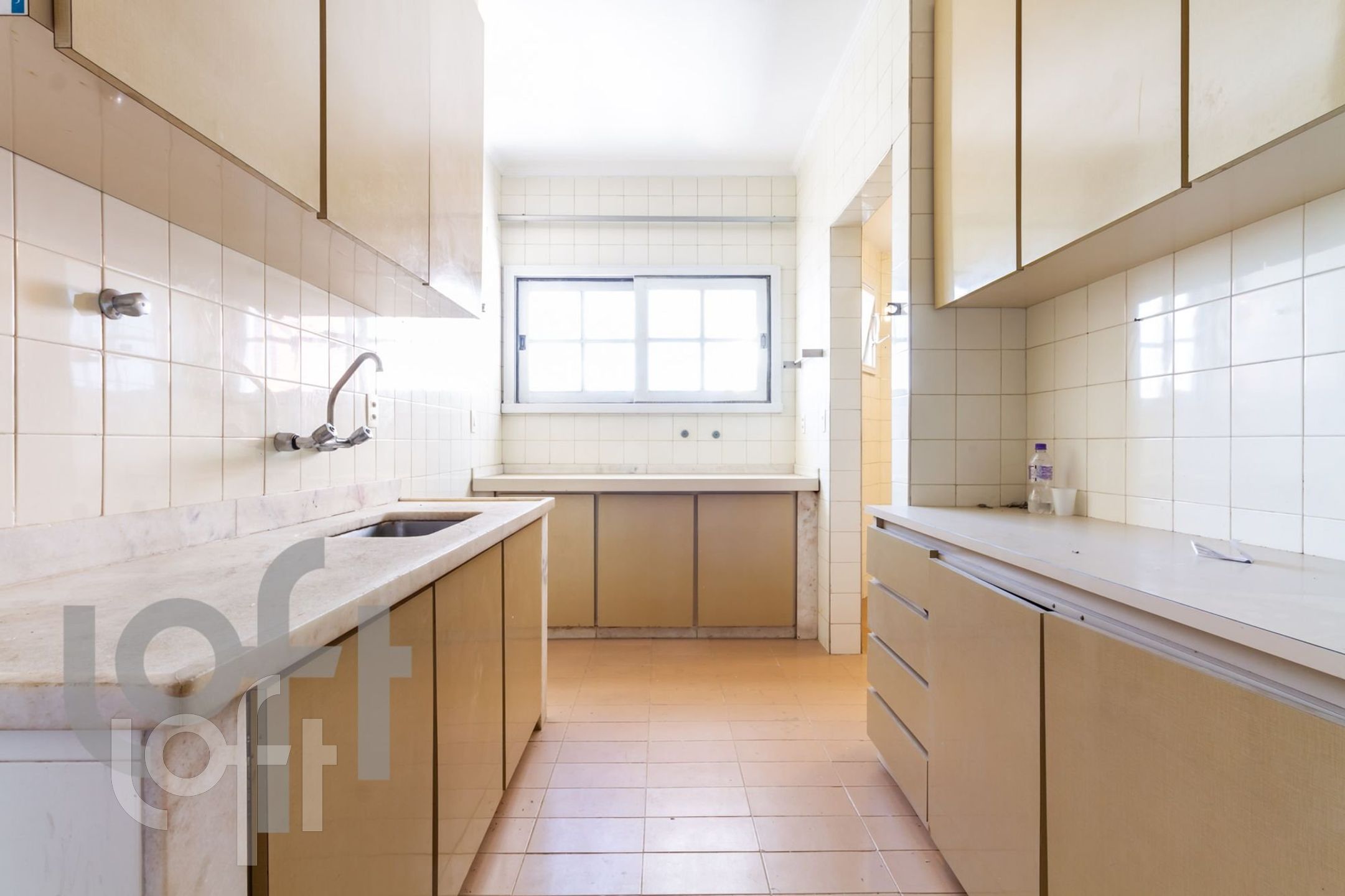 Apartamento à venda com 4 quartos, 260m² - Foto 40