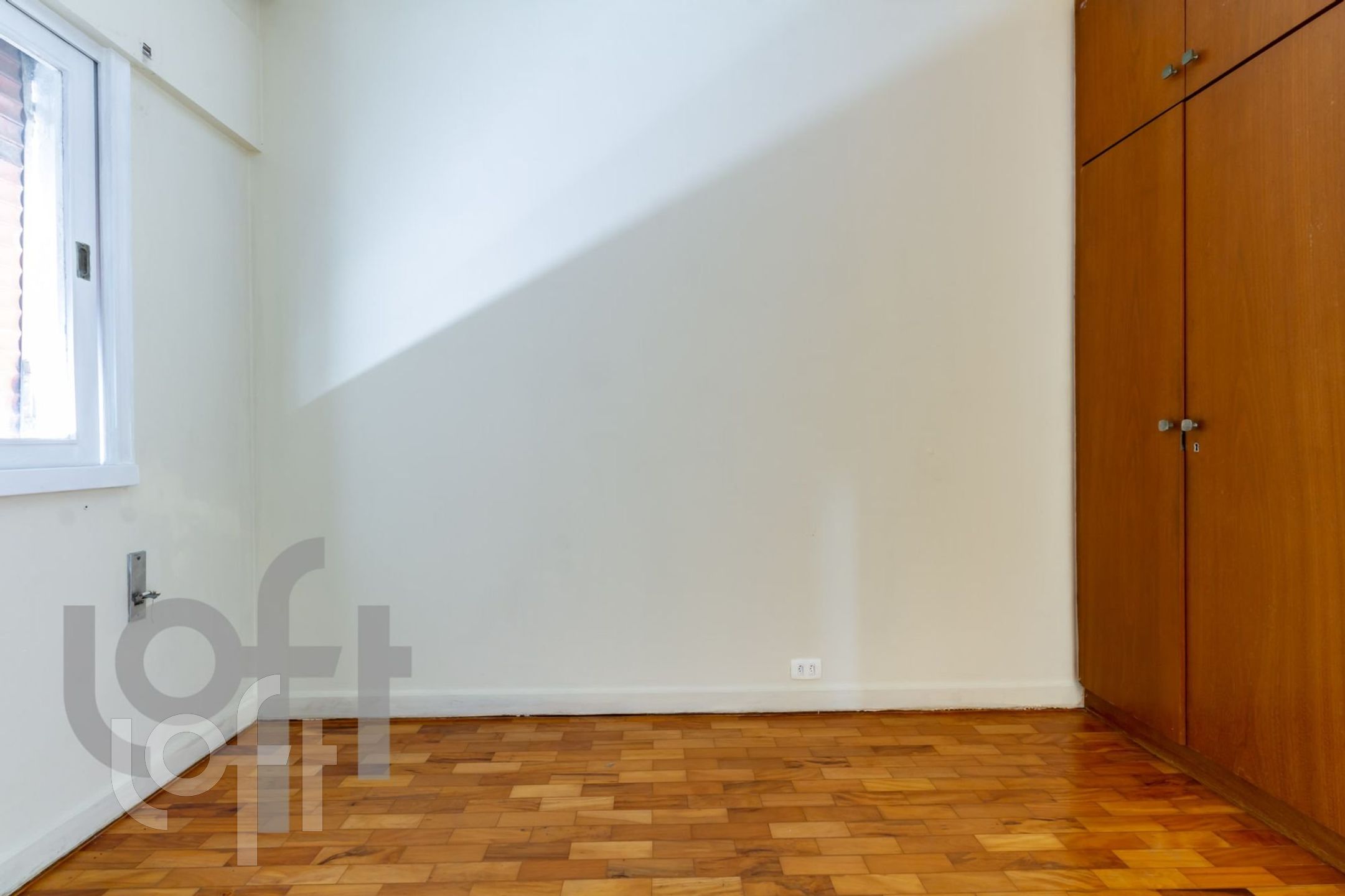 Apartamento à venda com 4 quartos, 260m² - Foto 9