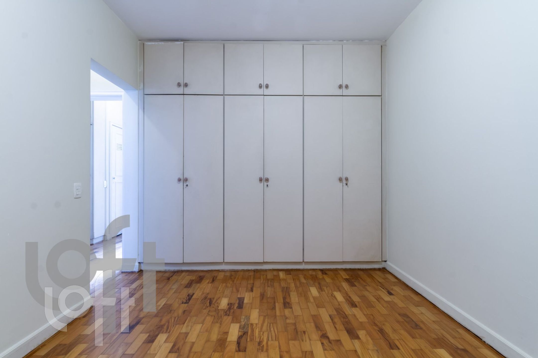 Apartamento à venda com 4 quartos, 260m² - Foto 3