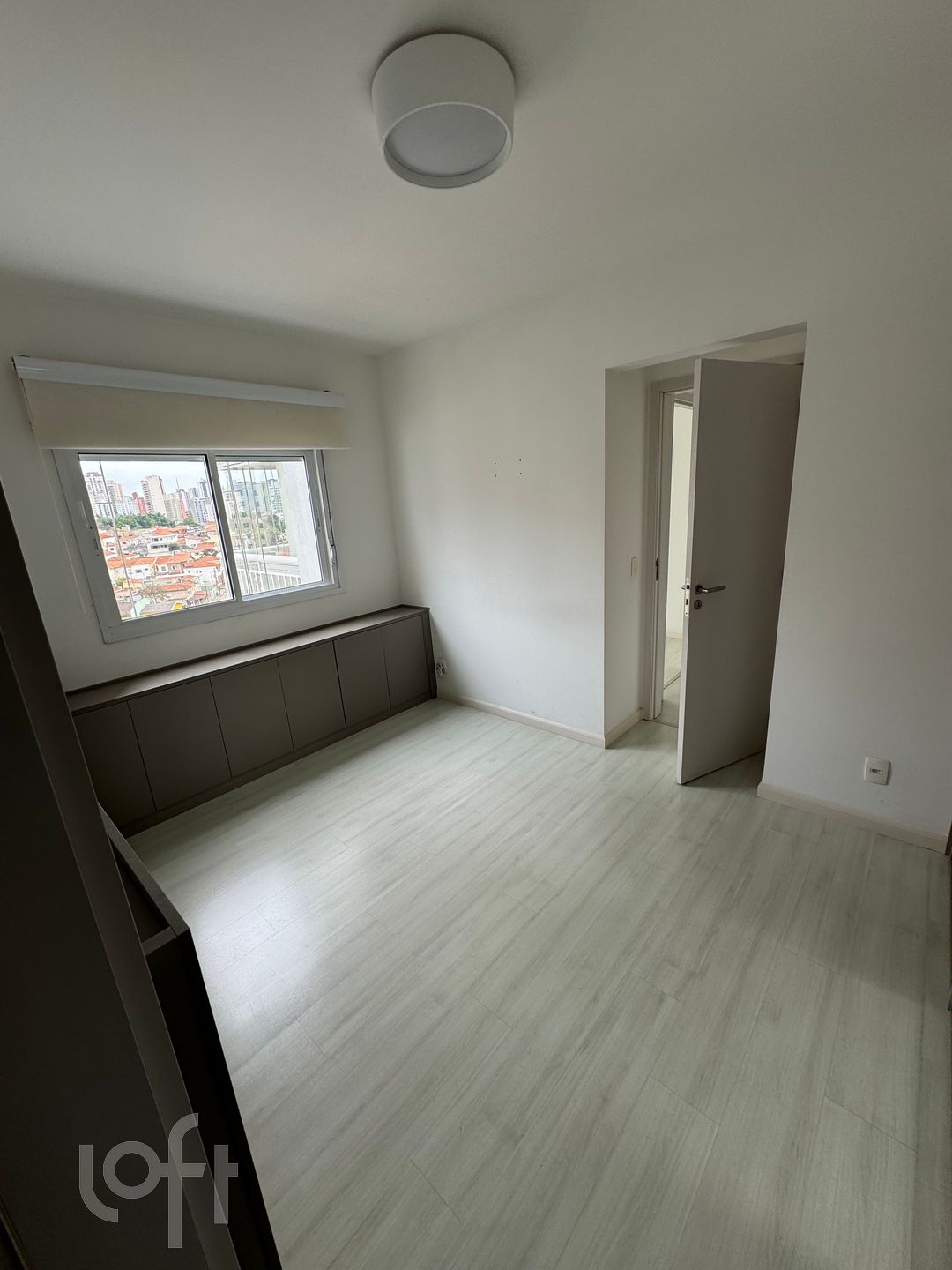 Apartamento à venda com 2 quartos, 69m² - Foto 13