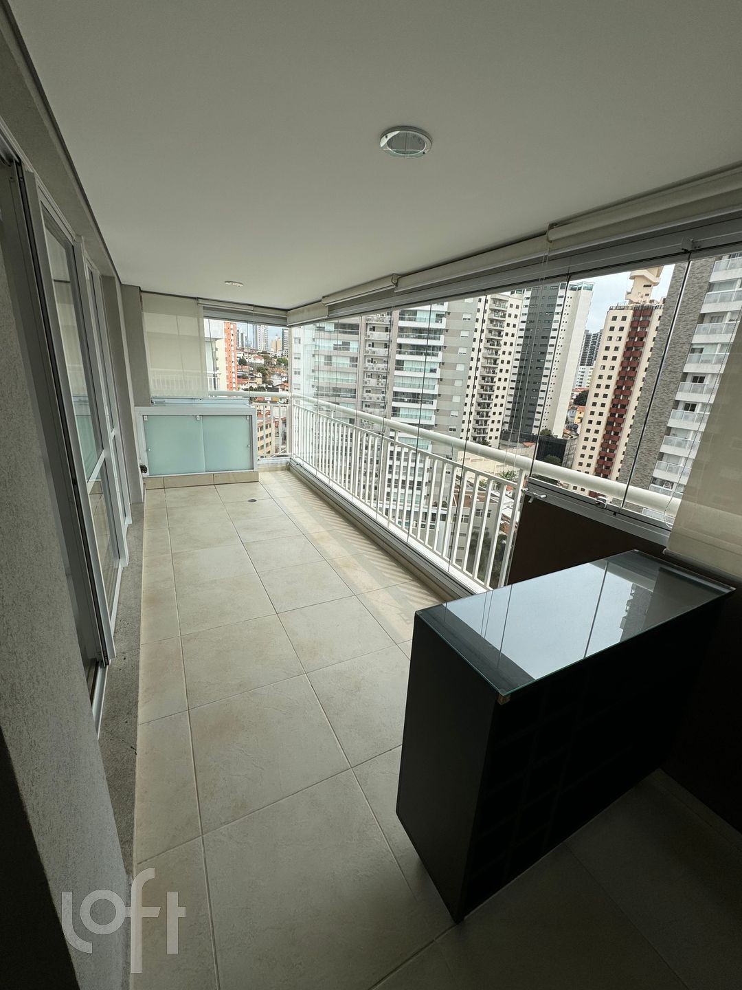 Apartamento à venda com 2 quartos, 69m² - Foto 3