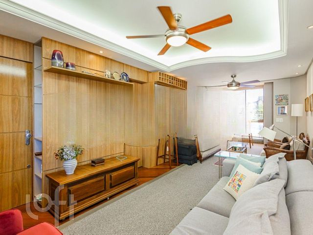 Apartamento com 91m², 2 dormitórios, 1 suíte, 1 vaga, São João em Porto Alegre