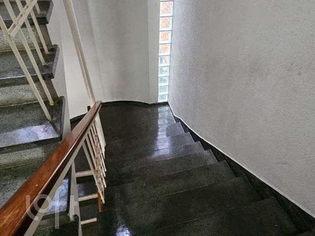 Apartamento com 73m², 2 dormitórios, 1 vaga, Menino Deus em Porto Alegre