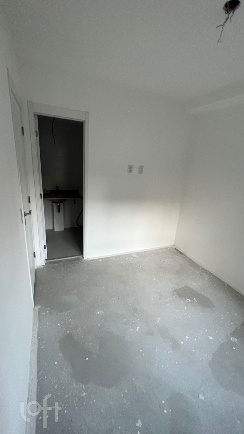 Apartamento à venda com 3 quartos, 105m² - Foto 10