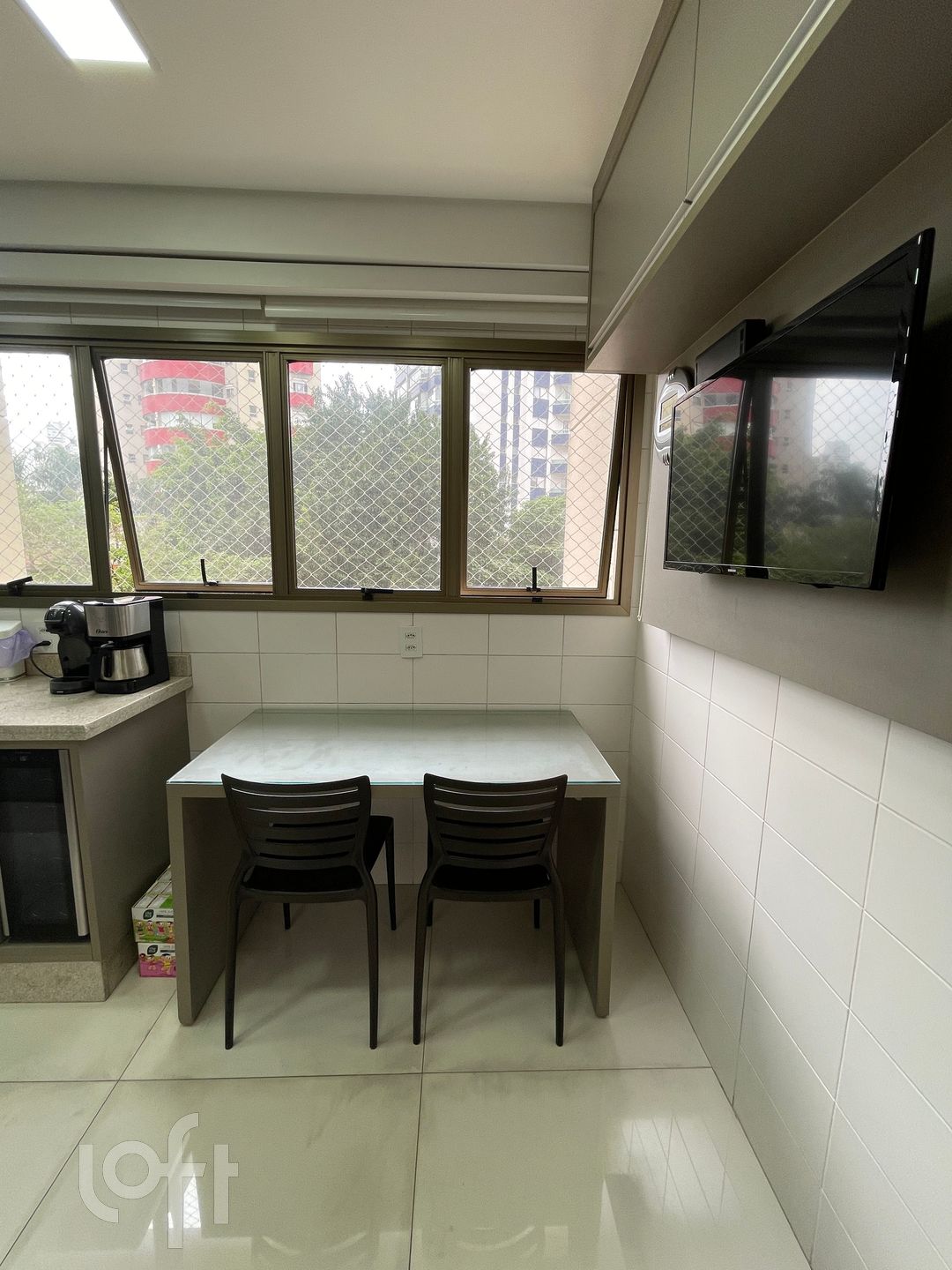 Apartamento à venda com 3 quartos, 218m² - Foto 15