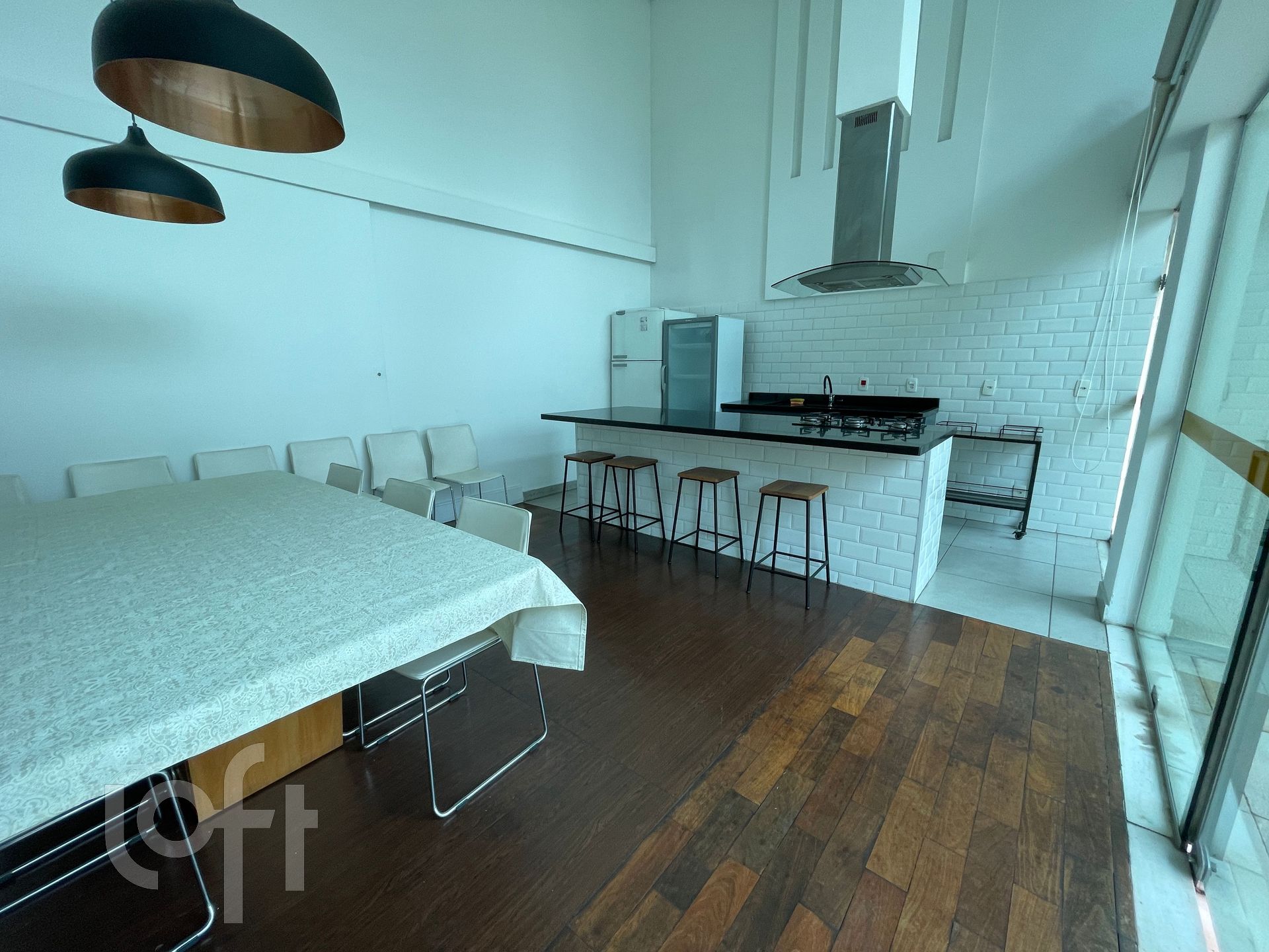 Apartamento à venda com 3 quartos, 218m² - Foto 27