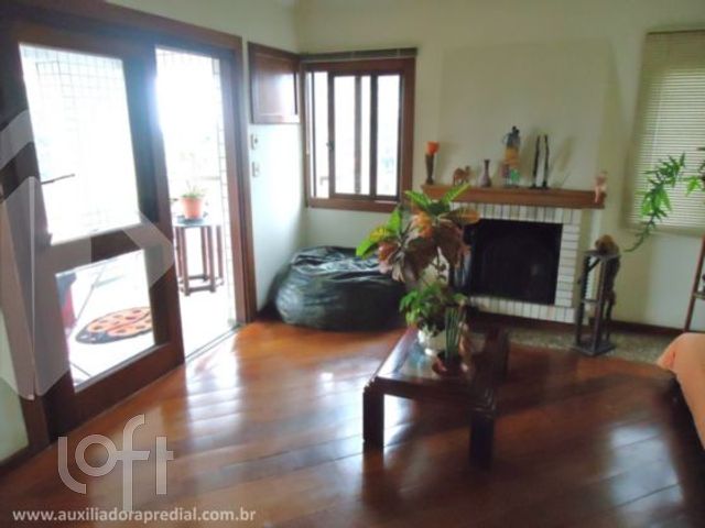 Apartamento com 227m², 3 dormitórios, 1 suíte, 2 vagas, Bela Vista em Porto Alegre