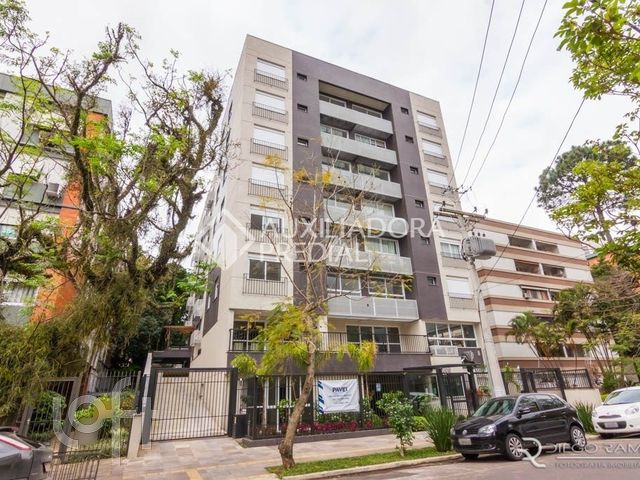Apartamento com 91m², 3 dormitórios, 1 suíte, 2 vagas, Auxiliadora em Porto Alegre