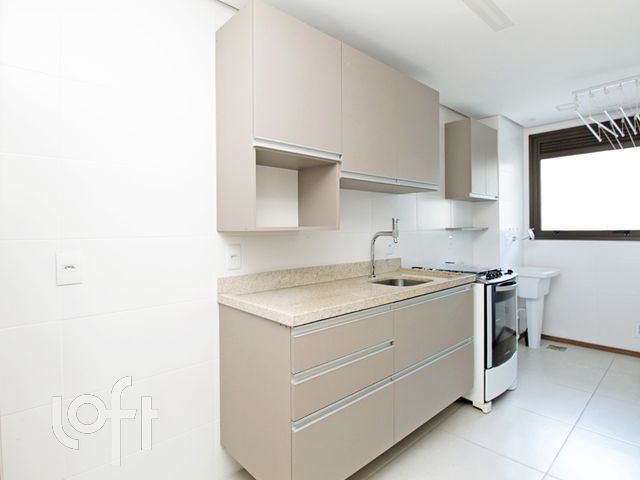 Apartamento com 48m², 1 dormitório, 1 vaga, Cristo Redentor em Porto Alegre