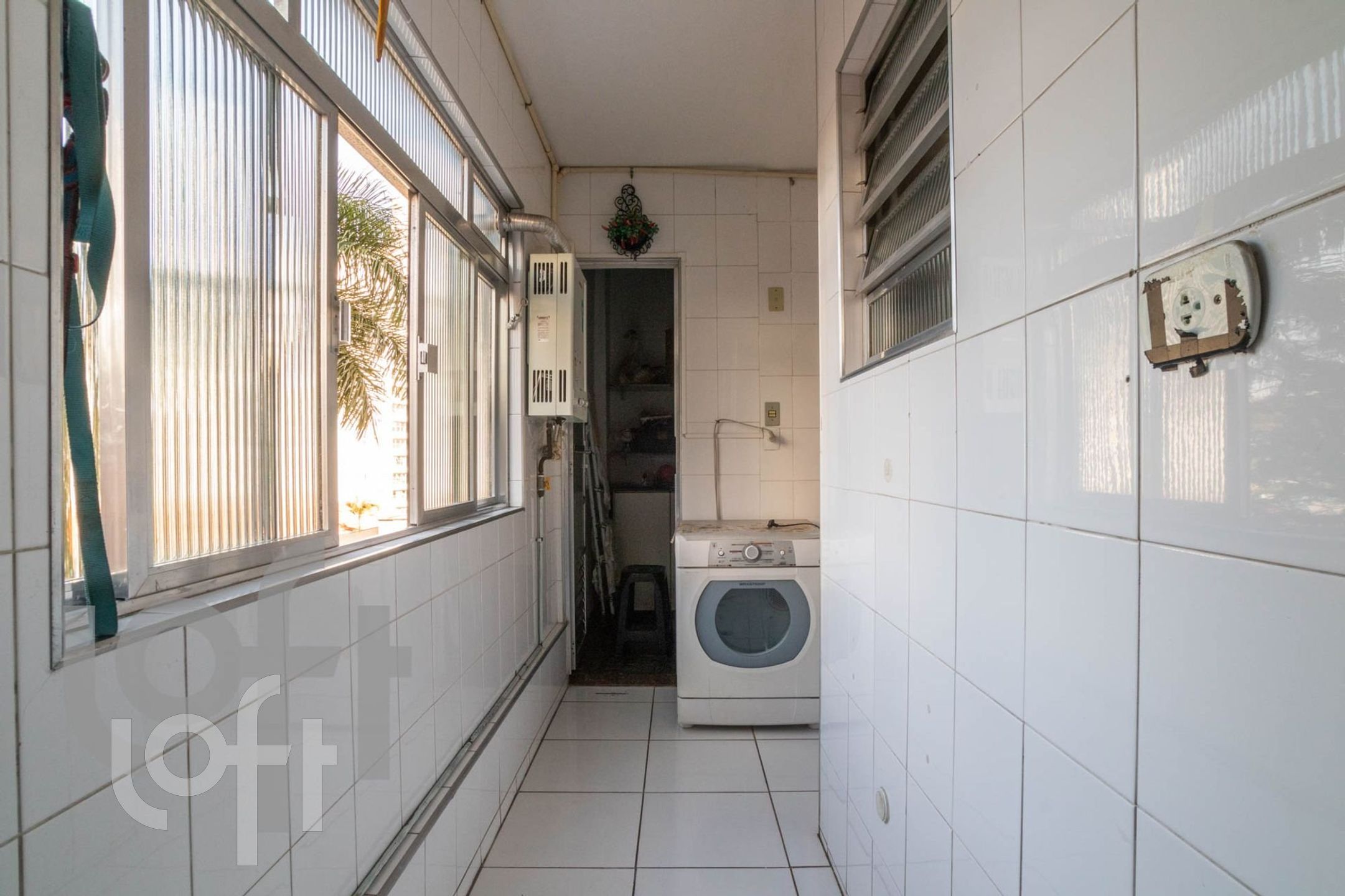 Apartamento à venda com 3 quartos, 108m² - Foto 17