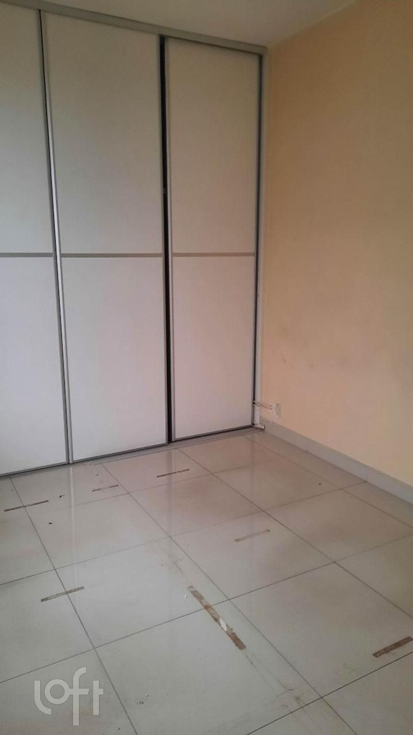 Casa à venda com 4 quartos, 220m² - Foto 12