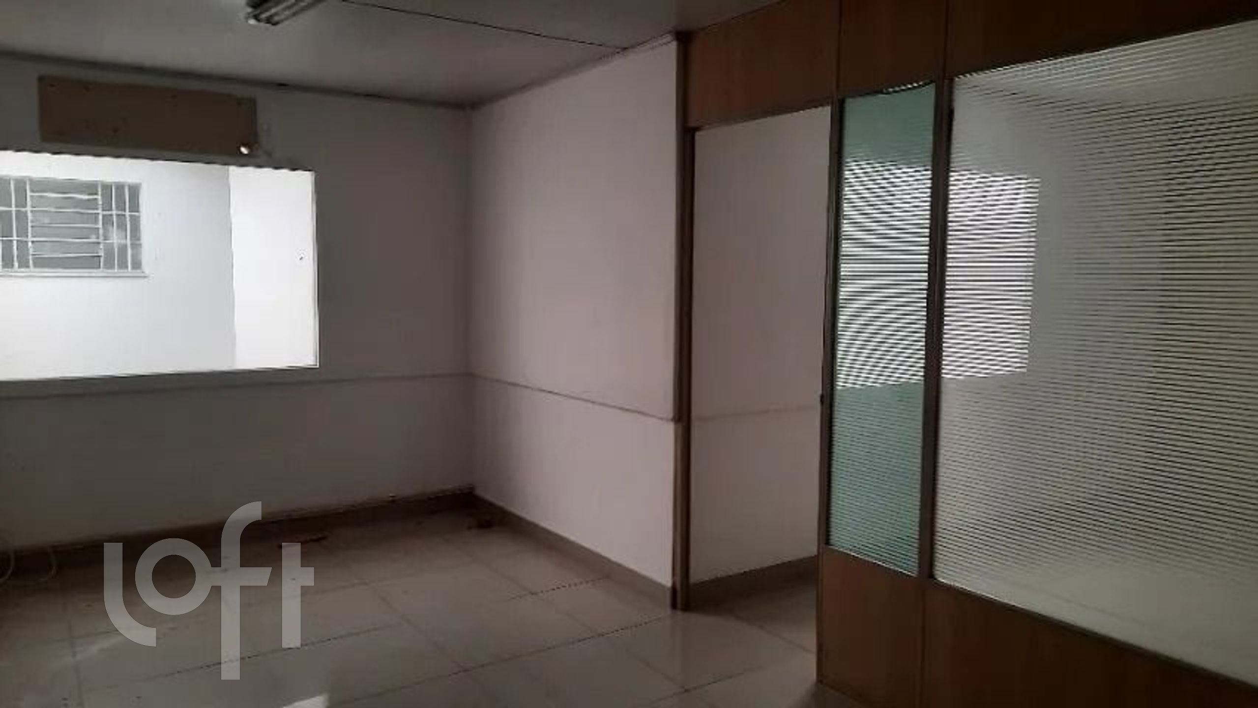 Casa à venda com 4 quartos, 220m² - Foto 9