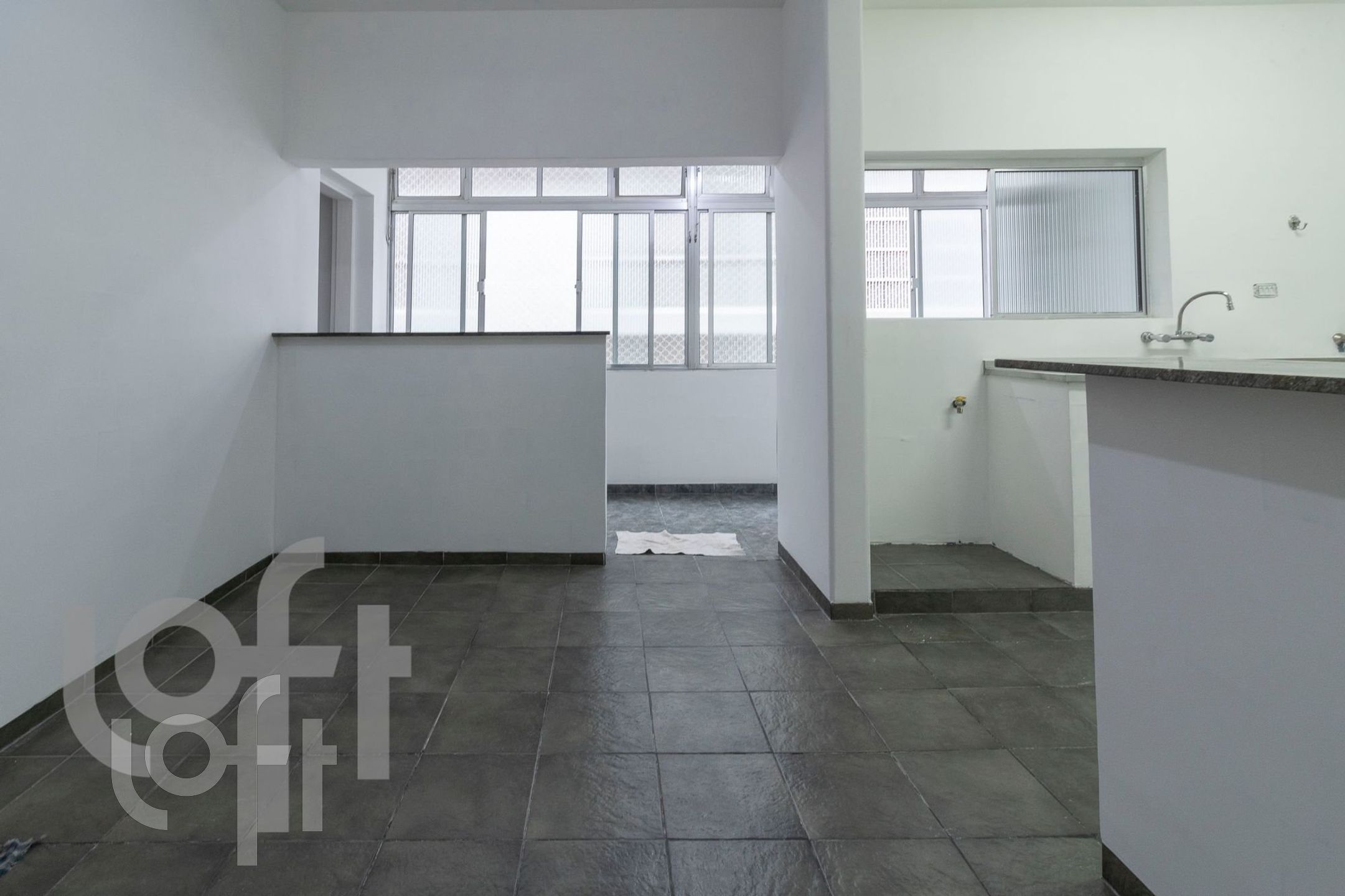 Apartamento à venda com 3 quartos, 142m² - Foto 27