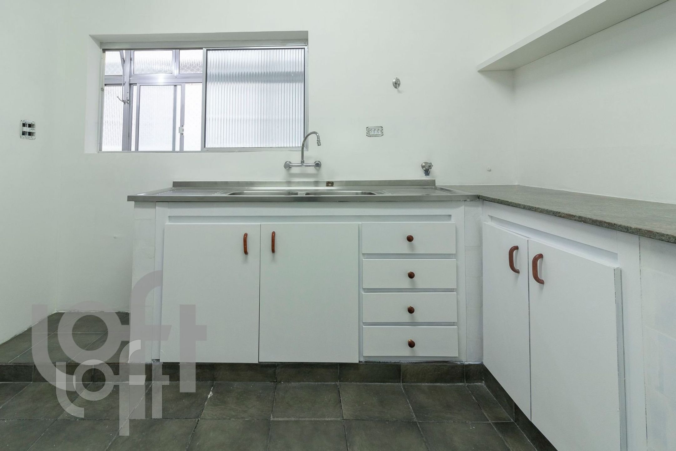 Apartamento à venda com 3 quartos, 142m² - Foto 25