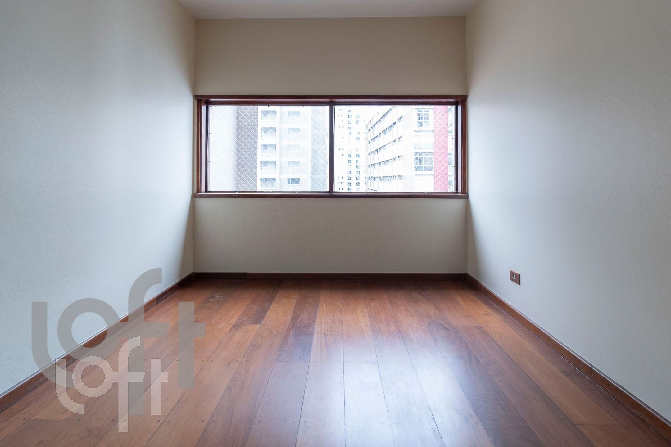 Apartamento à venda com 3 quartos, 142m² - Foto 11