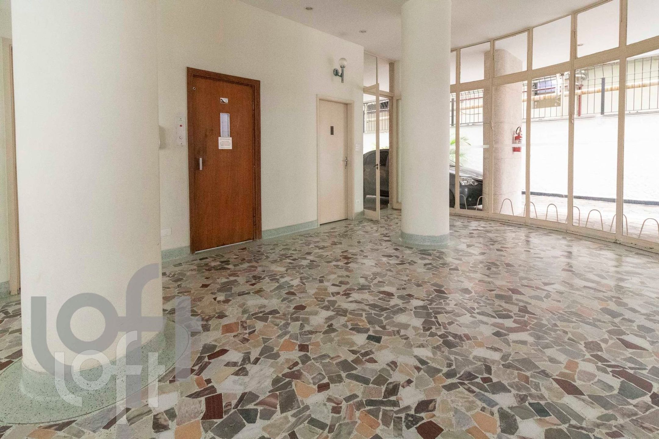 Apartamento à venda com 3 quartos, 142m² - Foto 28