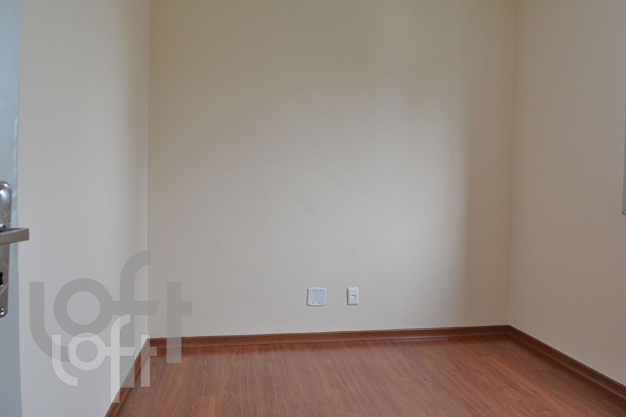 Apartamento à venda com 2 quartos, 58m² - Foto 3