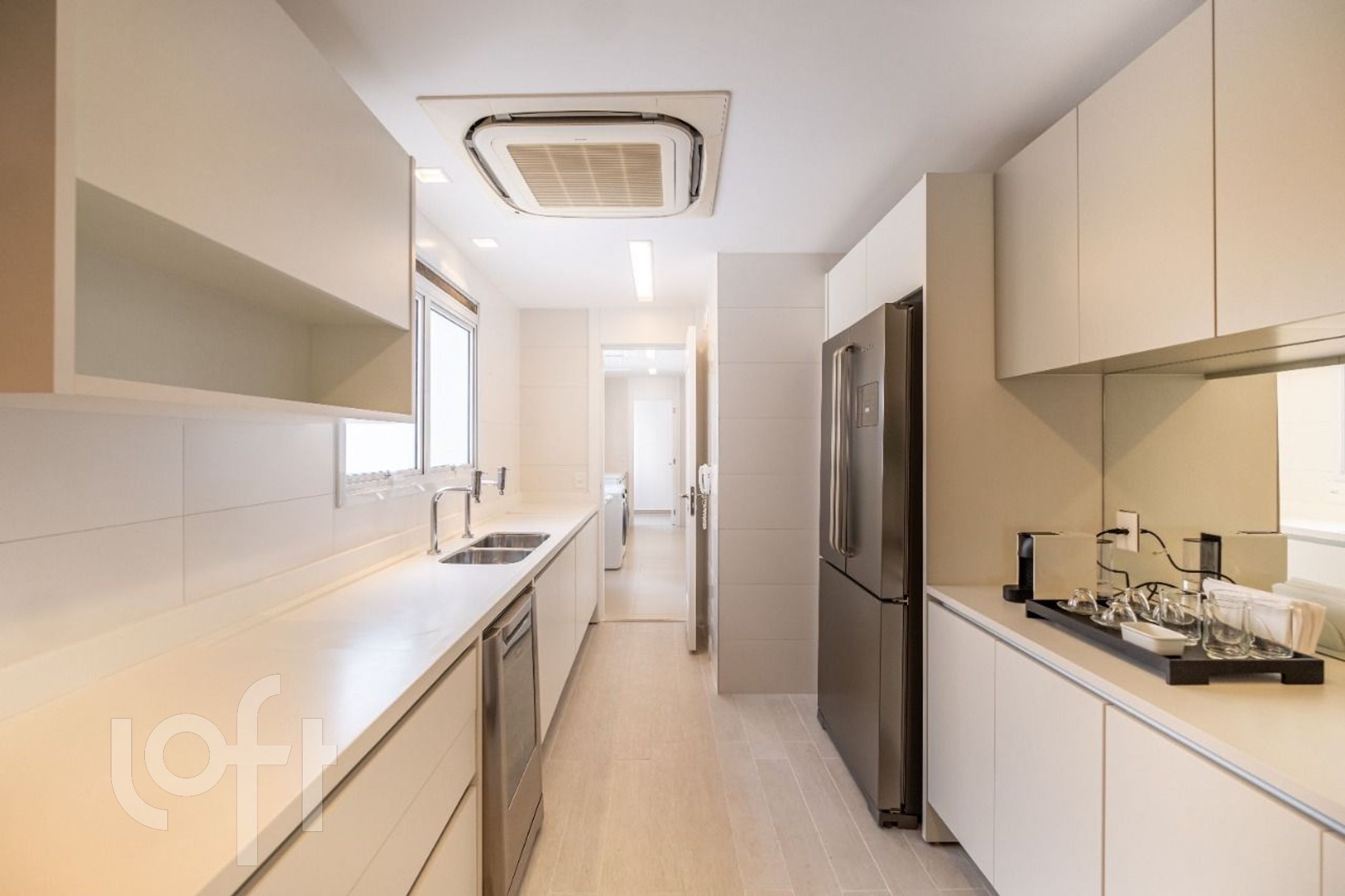 Apartamento à venda com 4 quartos, 275m² - Foto 31