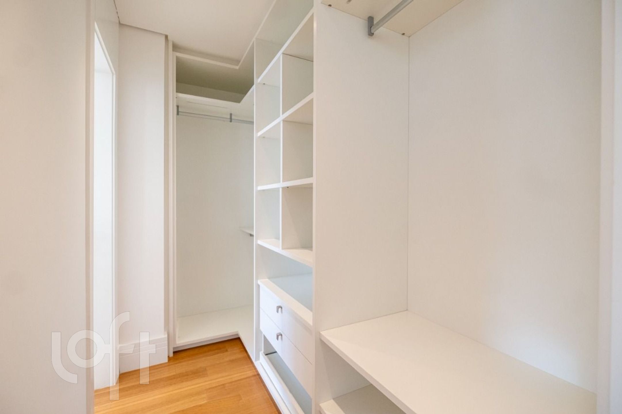 Apartamento à venda com 4 quartos, 275m² - Foto 60